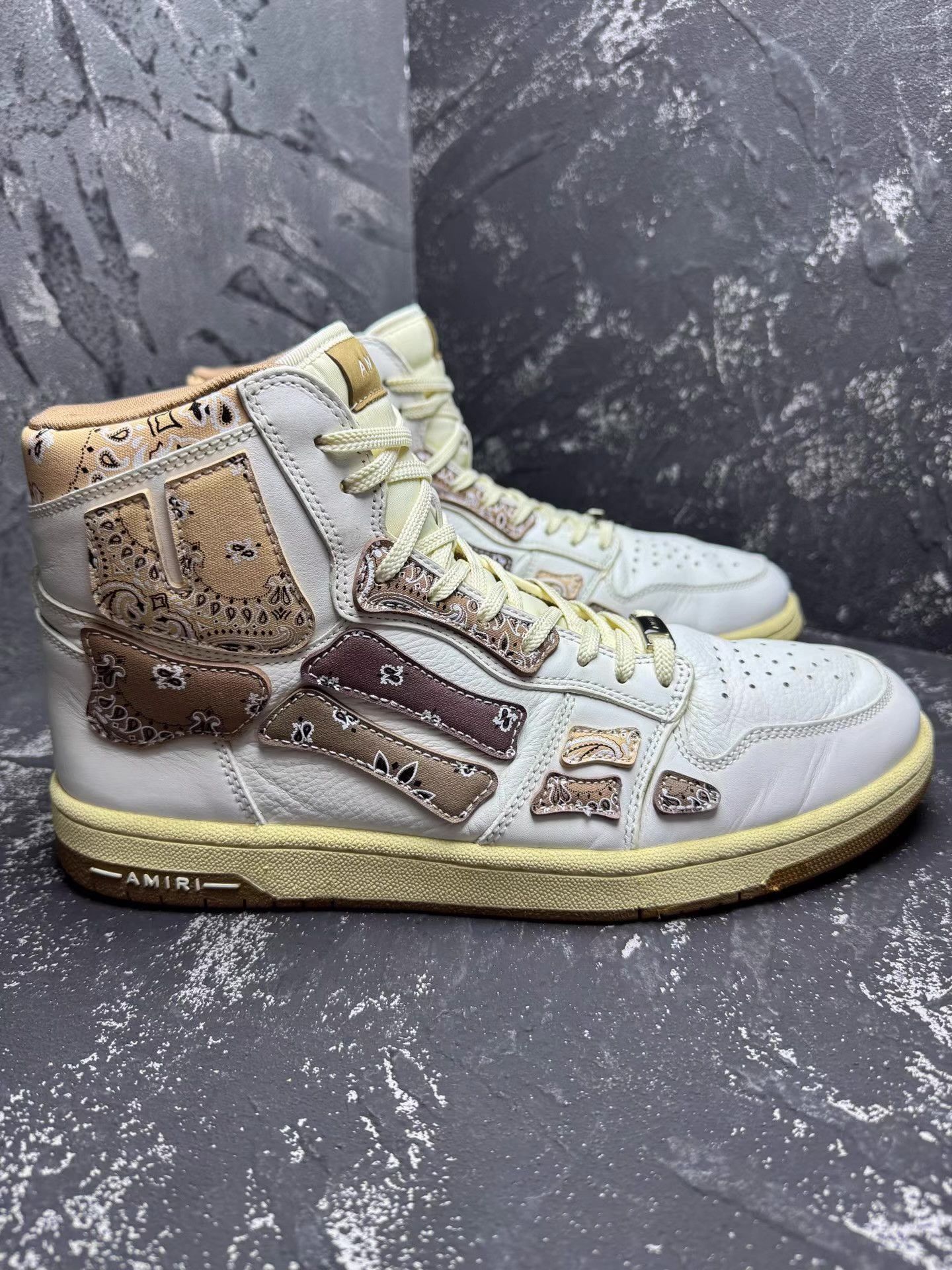 Amiri AMIRI High-Top White & Brown Paisley Bone Sneakers Q10 Size US 11 / EU 44 - 5 Thumbnail