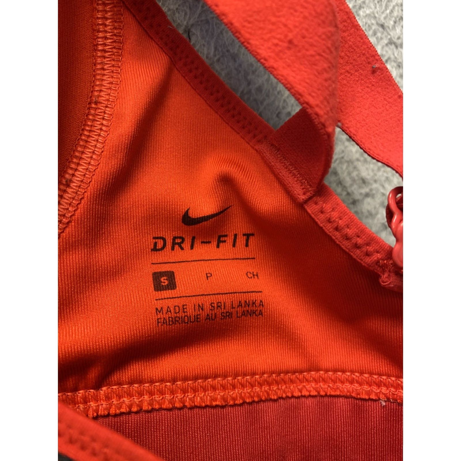 Nike Nike Womens Team Kenya Impact Strappy Sports Bra S Red Reflect 126-38 Size ONE SIZE - 7 Thumbnail