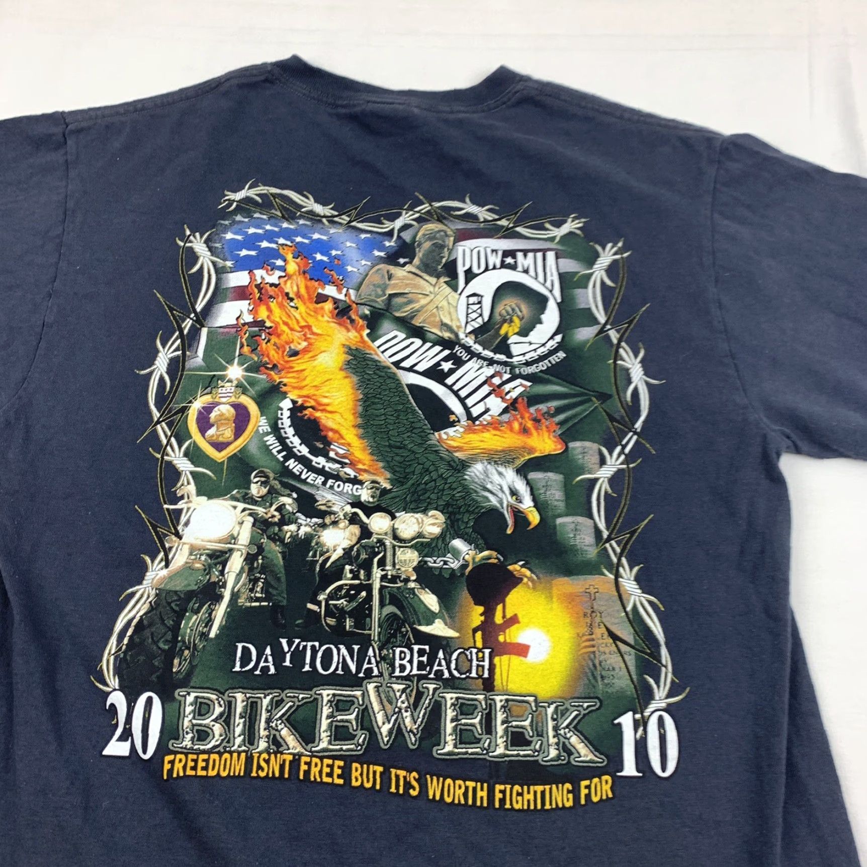 Fruit Of The Loom VINTAGE Dayton Beach Bike Week T Shirt Men Adult Medium Blue 2010 Biker Motorcycle American Shirt M Blue Motorcycle American Mens Size US M / EU 48-50 / 2 - 2 Thumbnail