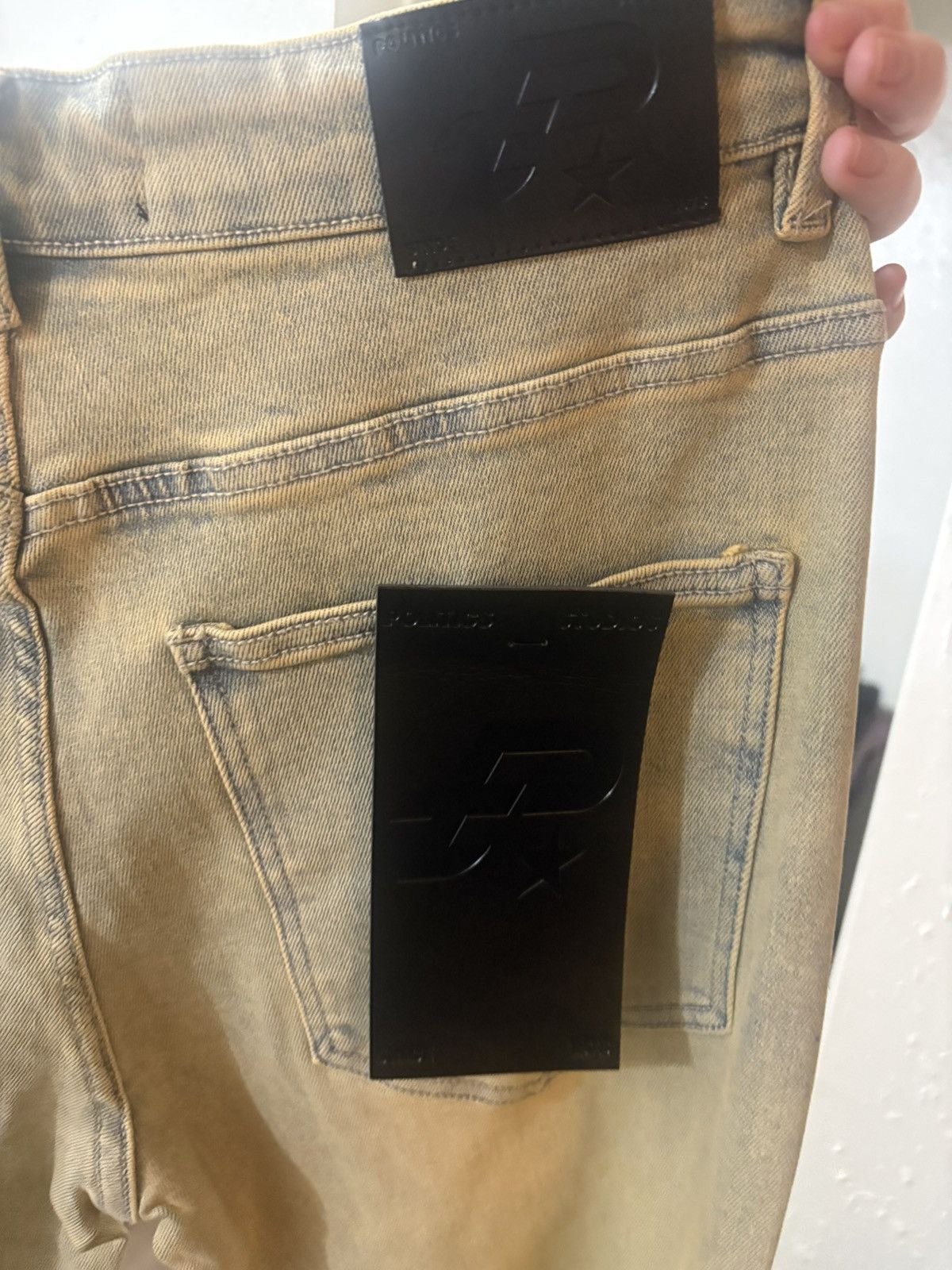 Men 34 in Beige, Men's — image 5 of 5