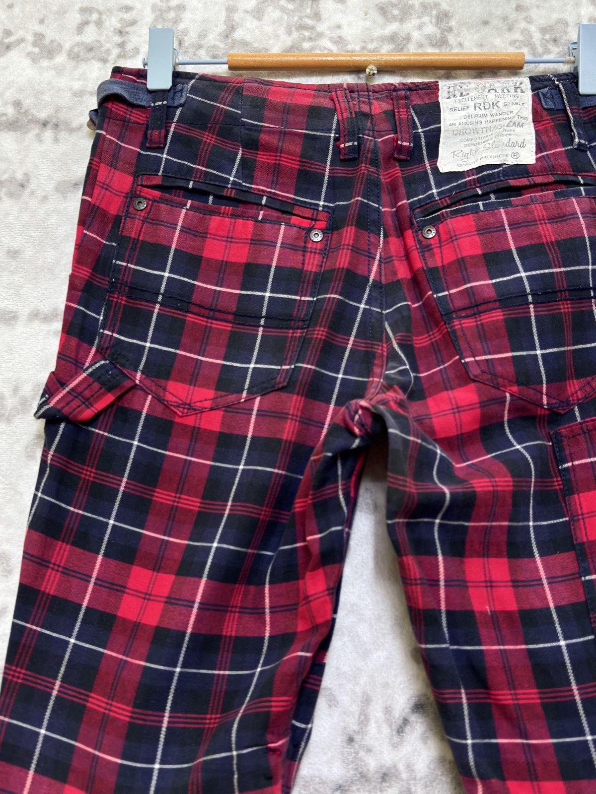 Japanese Brand Vintage Redark “LUS CHI ATRACT” Punk Tartan Plaid Pants Size US 27 - 8 Thumbnail