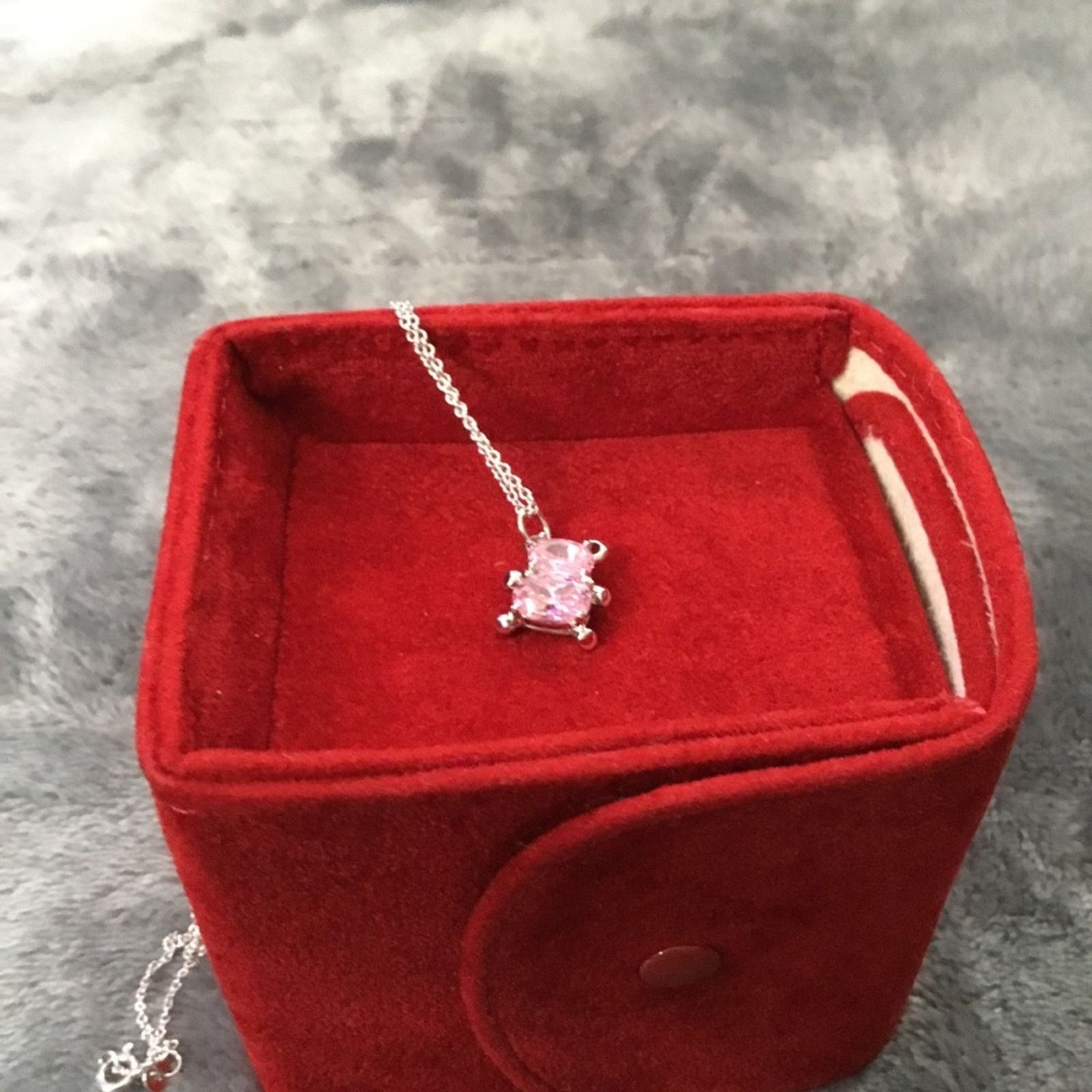 Other Sterling Silver Pink Crystal Teddy Bear Necklace Size ONE SIZE - 3 Thumbnail