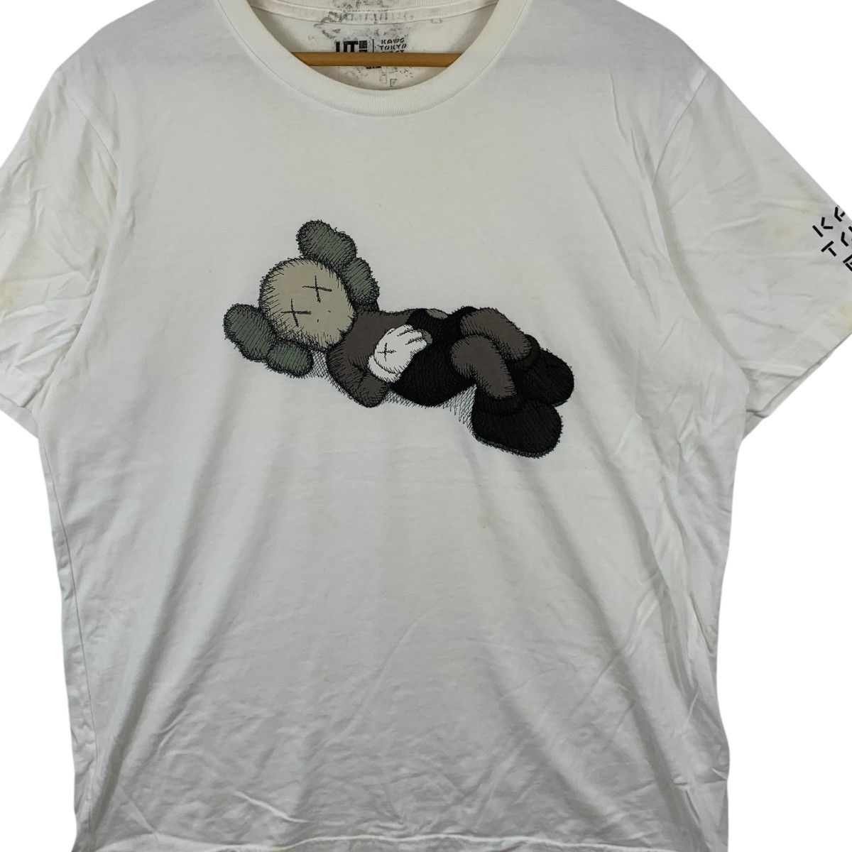 Kaws KAWS x UNIQLO COMPANION Tokyo First Edition Tee Shirt Top Size US XL / EU 56 / 4 - 3 Thumbnail