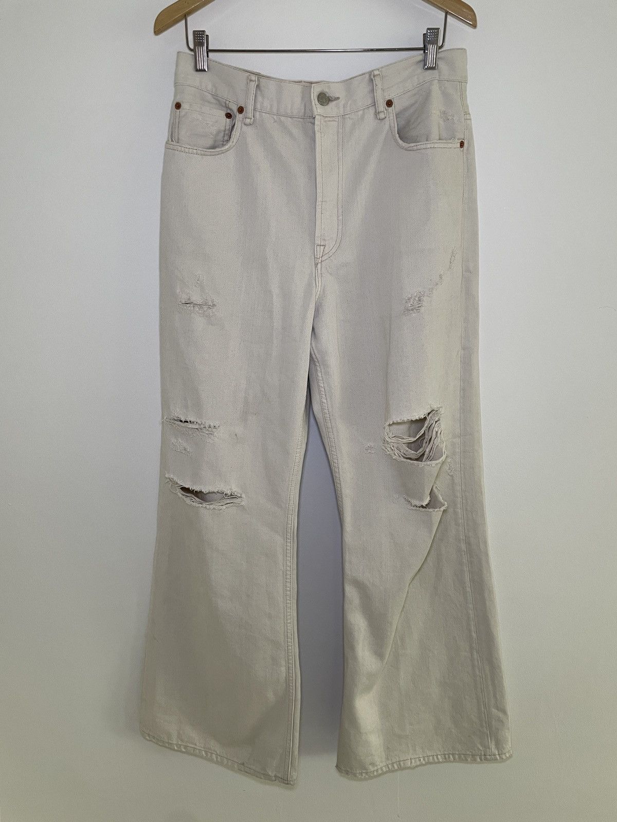 Acne Studios Acne Studios Distressed Jeans Size US 31 - 1 Thumbnail