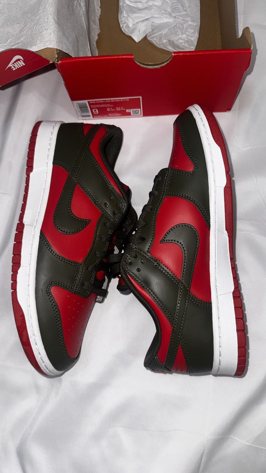 Nike Nike Dunk Low ‘Mystic Red' Size US 9 / EU 42 - 3 Thumbnail