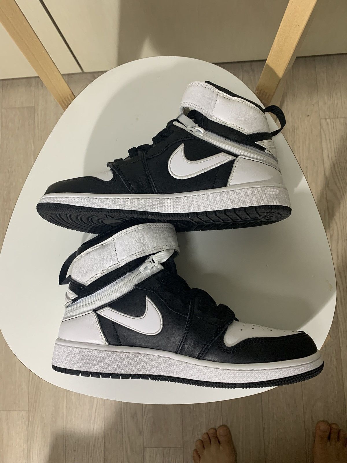 Nike Air Jordan 1 high fly ease black white 6Y