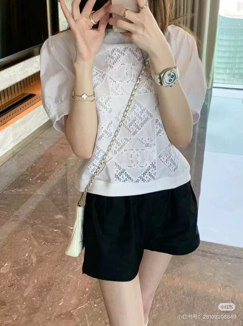 Chanel Chanel 25c hollow short sleeves Size XXS / US 00 / IT 34 - 5 Thumbnail