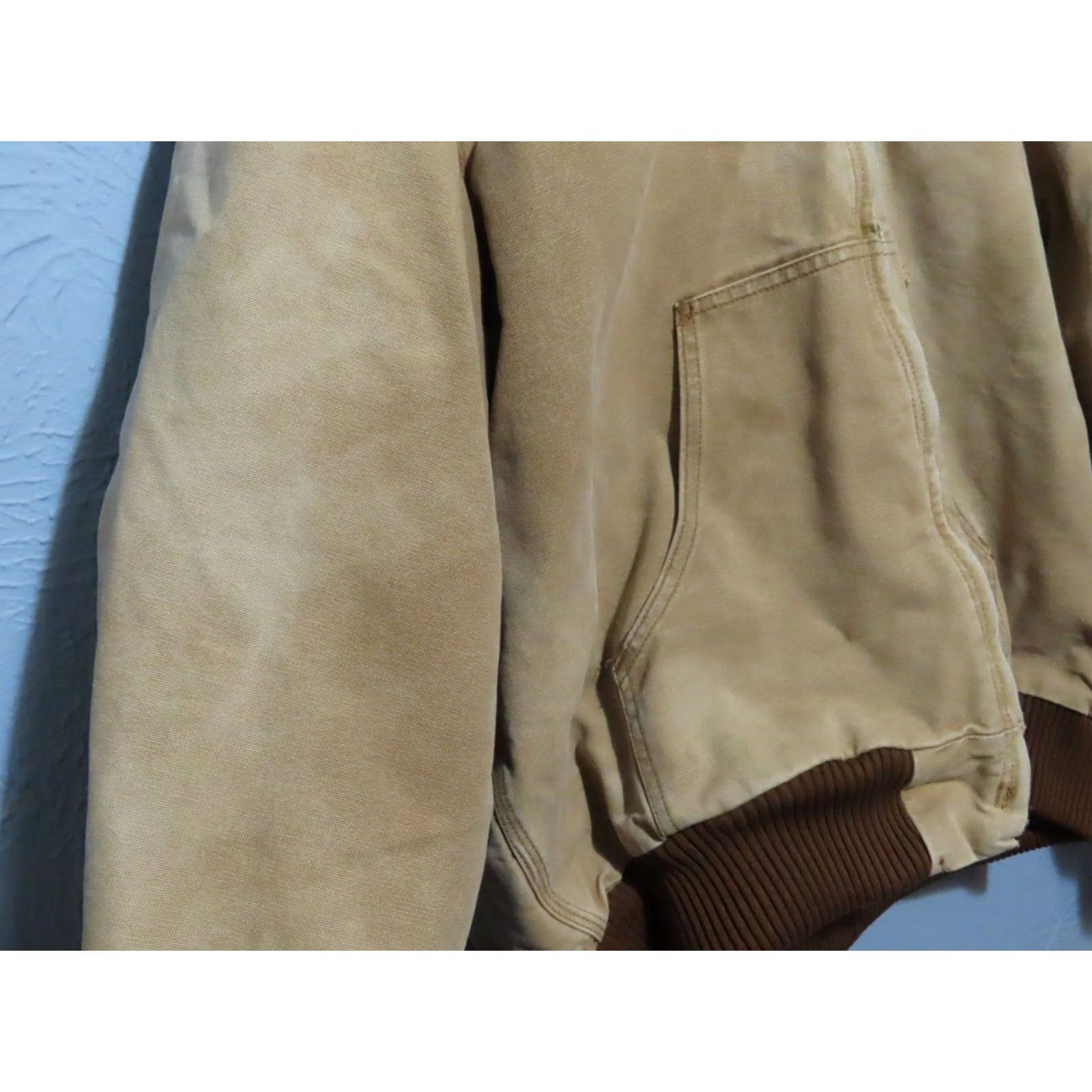 Carhartt Vintage Carhartt J140 Faded Distressed Stained Hooded Active Jacket XL Tan Size US XL / EU 56 / 4 - 5 Thumbnail