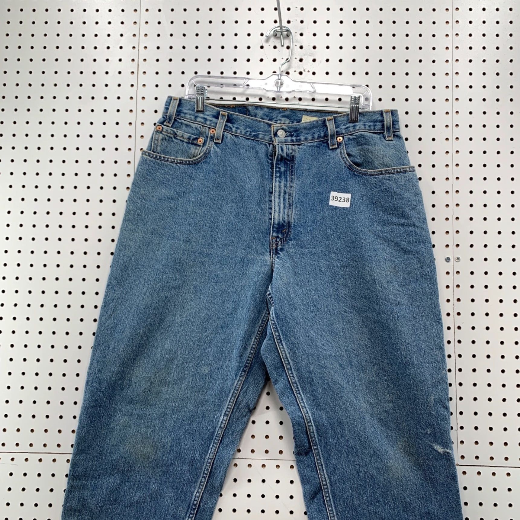 Levi's VINTAGE Levi's 5601 Blue Denim Jeans Loose Tapered Fit Adult 36x32 - Relaxed Mens Size US 36 / EU 52 - 2 Thumbnail