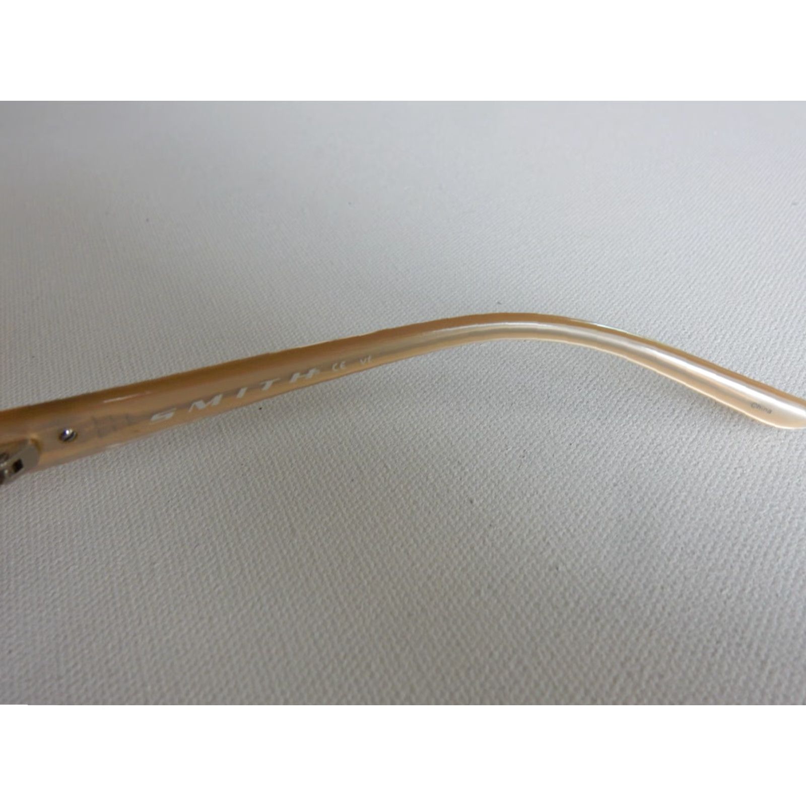 Vintage VINTAGE Smith Sunglasses Women IvoryPearl Small Scratches Accessories Size ONE SIZE - 5 Thumbnail