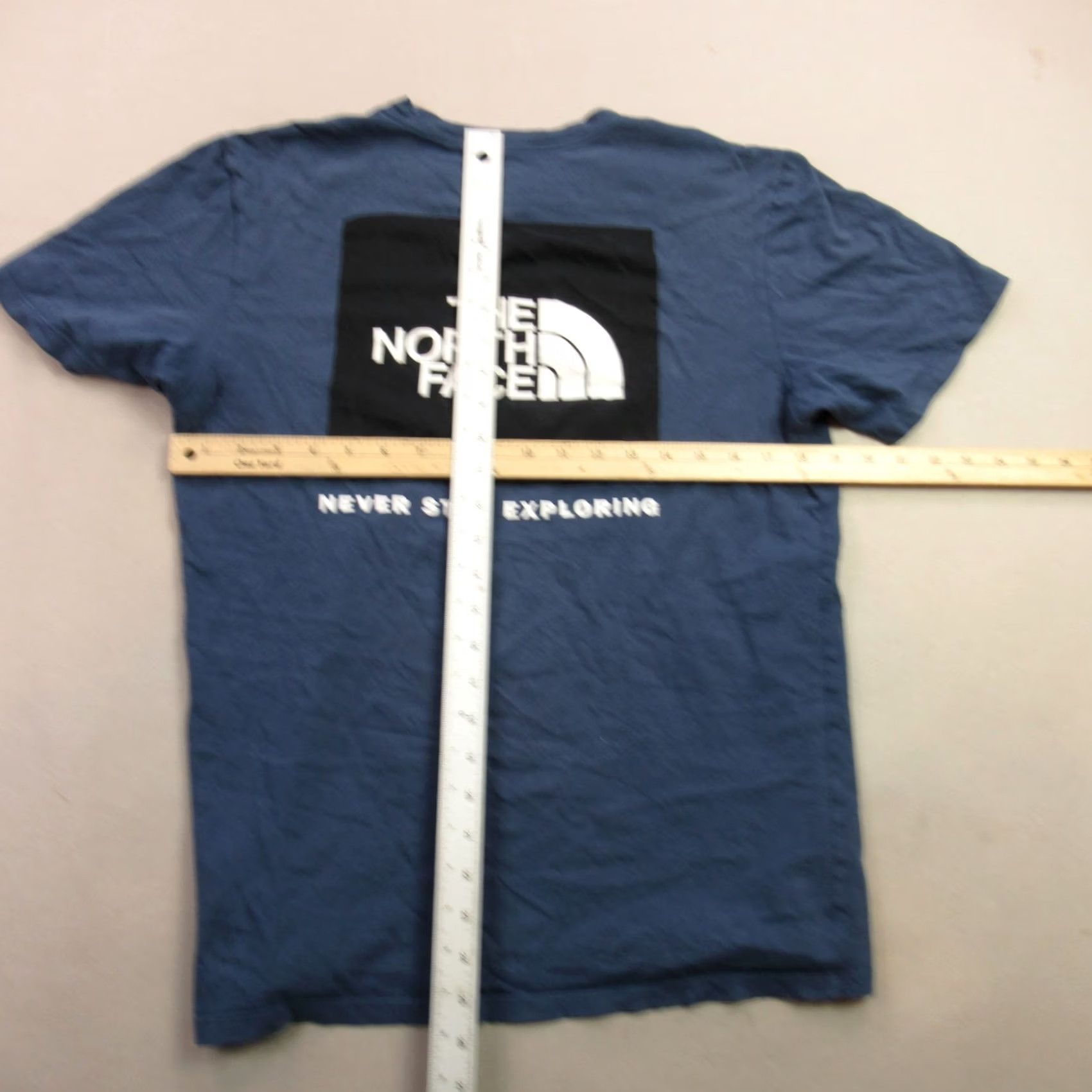 The North Face The North Face Shirt Womens Small Short Sleeve Crew Neck Pullover Lightweight Blue Size S / US 4 / IT 40 - 7 Thumbnail