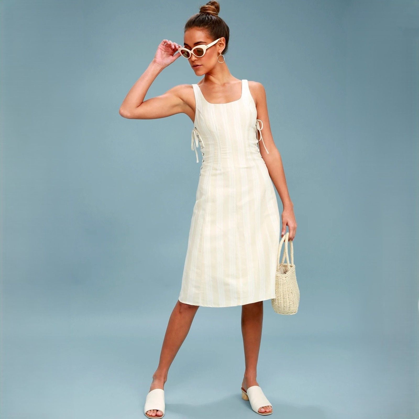 ASTR The Label Elena Beige Striped Lace-up Midi Dress size L $148 NWOT Size L / US 10 / IT 46 - 2 Thumbnail