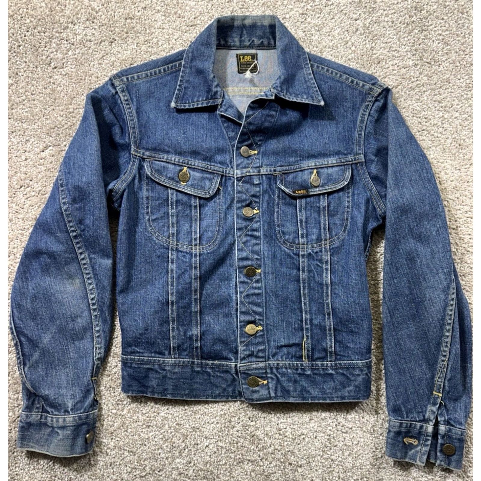 Lee VINTAGE Lee Jacket Mens 36 Denim 101-J trucker Riders 60s 70s sanforized western Shirt Adult 36 Blue Denim Western USA Bomber Jacket Mens Size US XXS / EU 40 - 2 Thumbnail