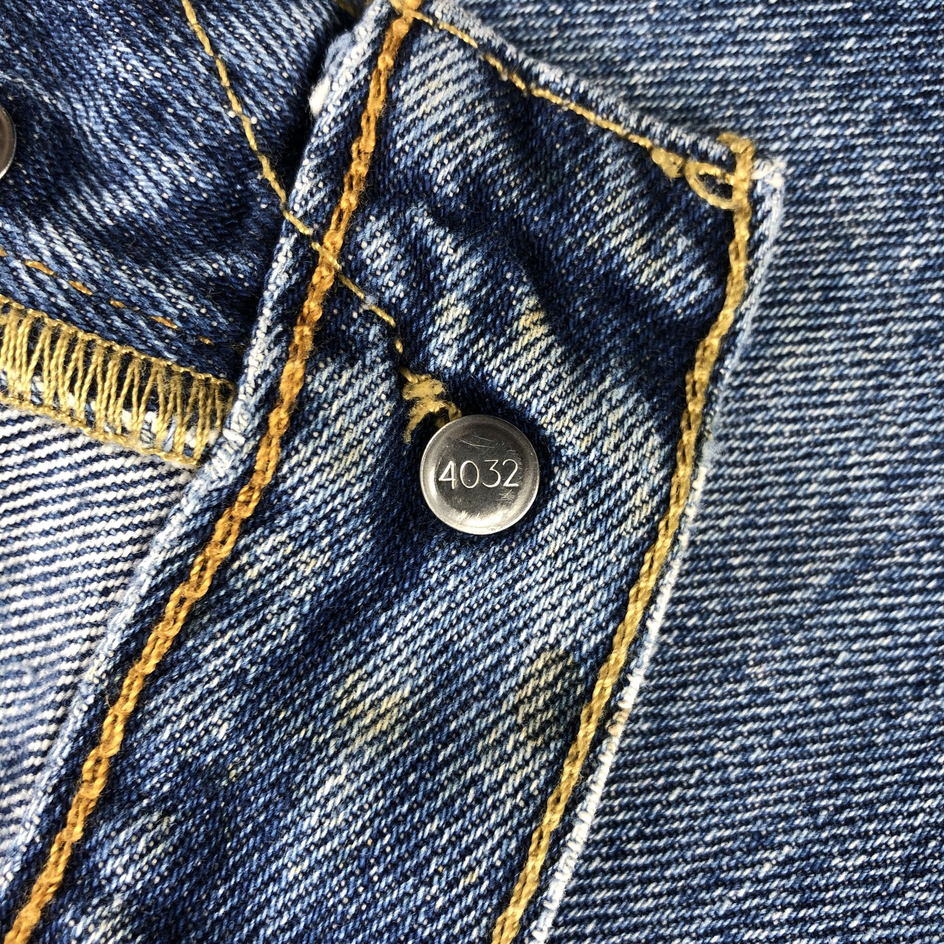 Levi's Vintage Blue Wash Levis 501 Jeans-J1444 Size US 37 - 8 Thumbnail