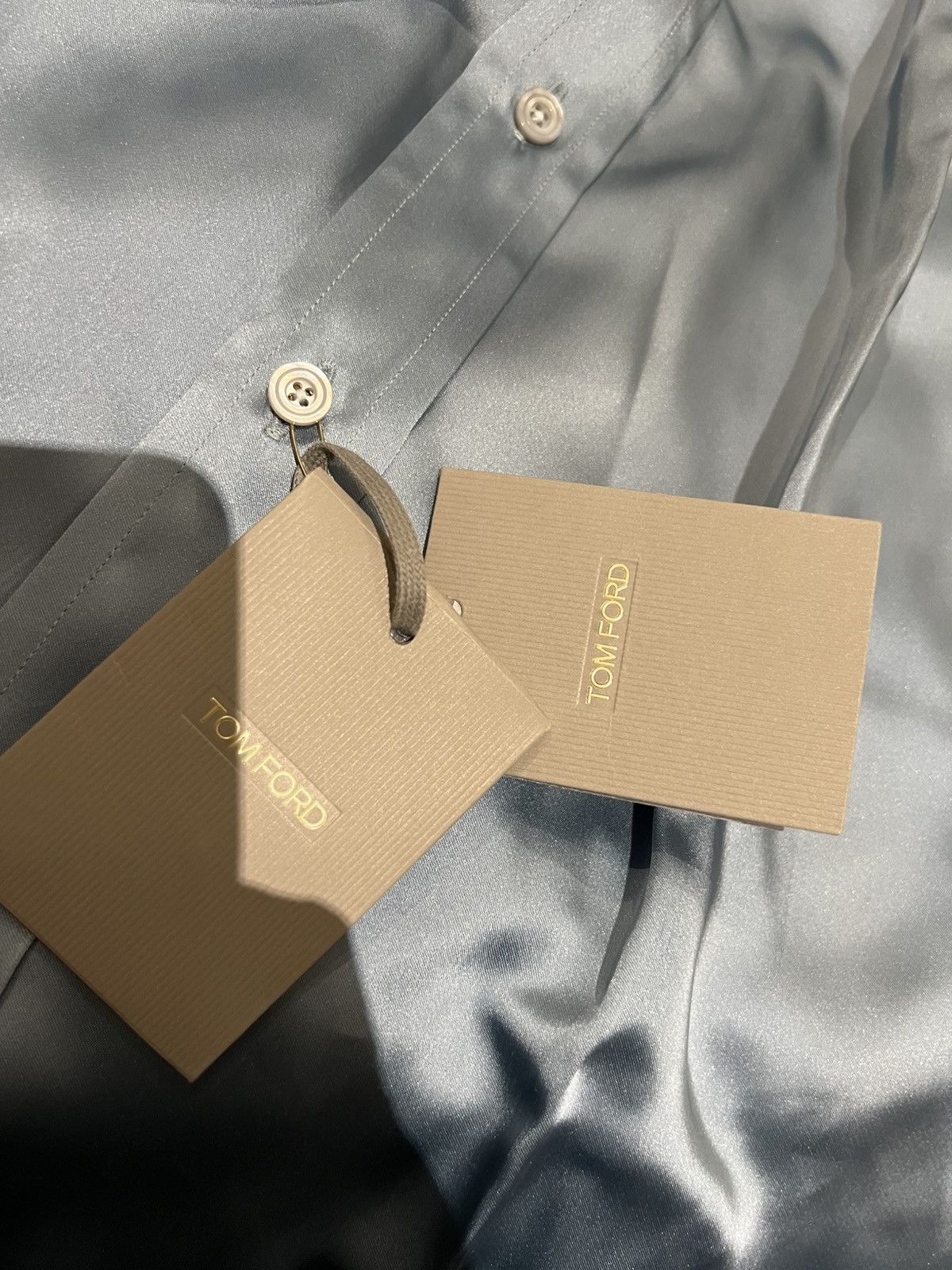Tom Ford Tom Ford Dress Shirt Blue 15/35 shiny Size US M / EU 48-50 / 2 - 8 Thumbnail