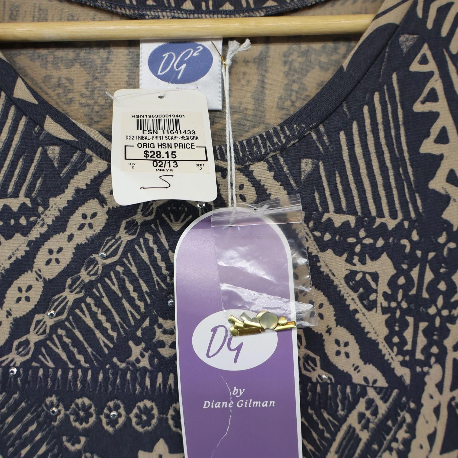 Other DG2 Diane Gilman Tribal Grey Hi-Low Hem Top Small NWT New Size S / US 4 / IT 40 - 2 Thumbnail