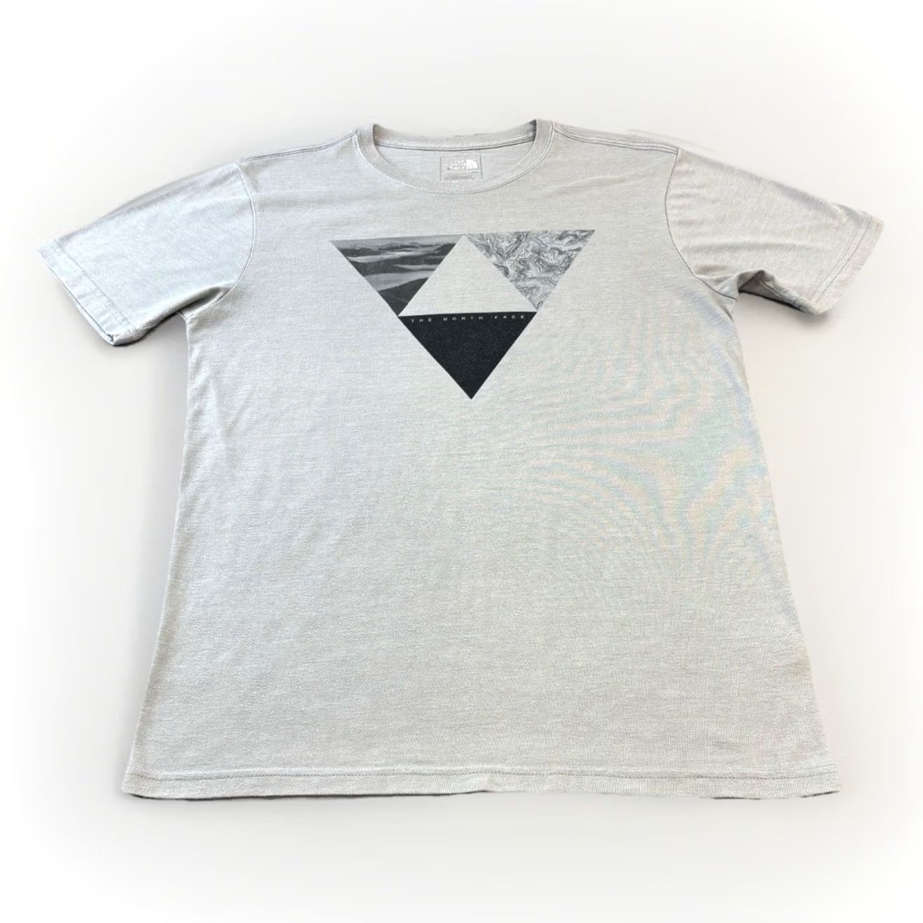 The North Face The North Face T Shirt Medium Slim Fit Print Top Grey Short Sleeve Top Used Worn Mens M Regular Size XS do not apply Size US M / EU 48-50 / 2 - 2 Thumbnail
