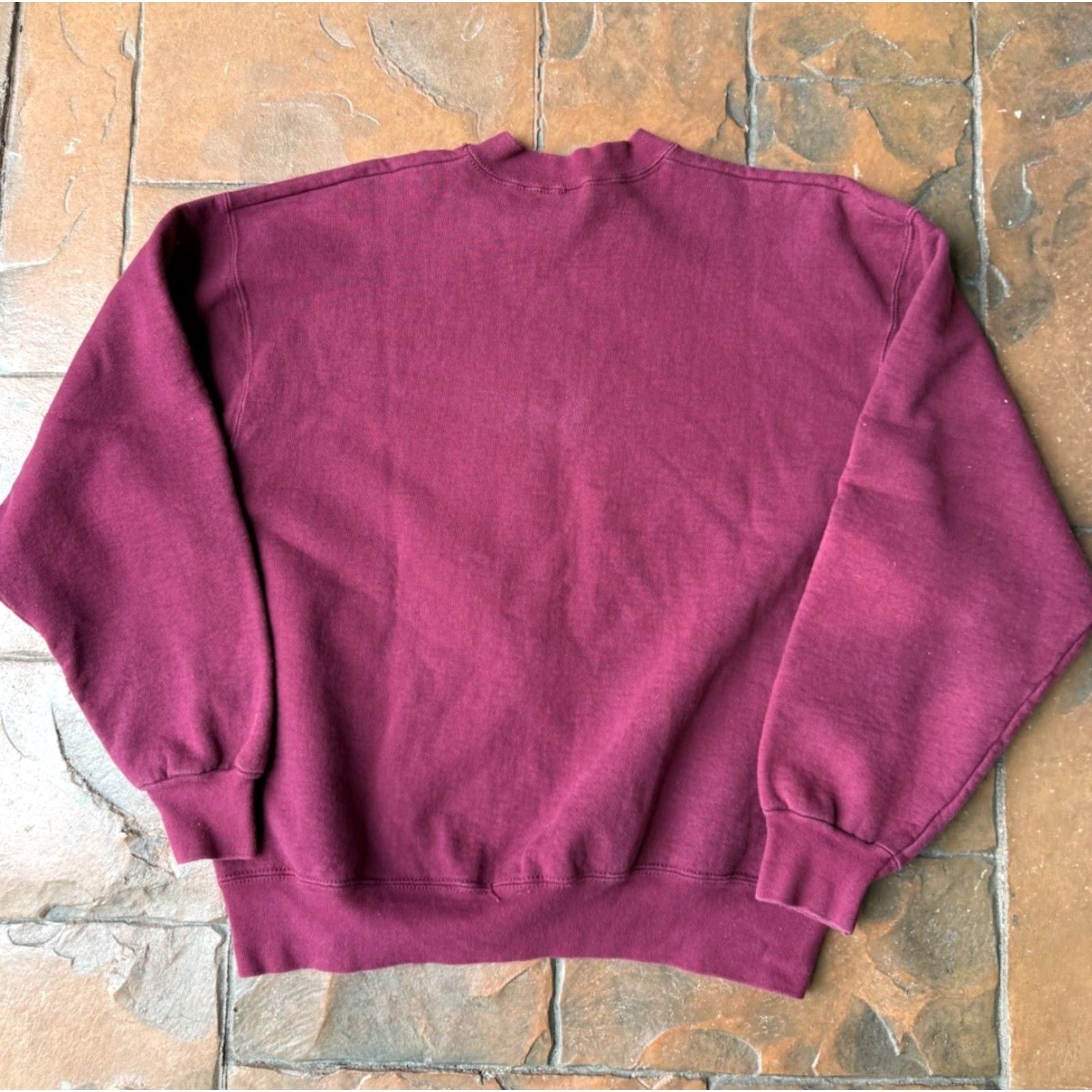 Fruit Of The Loom VINTAGE Saratoga Horse Racing Embroidered Crewneck Sweatshirt Large USA Mens Long Sleeve Cotton Pullover Graphic Print Active Racing Size US L / EU 52-54 / 3 - 3 Thumbnail
