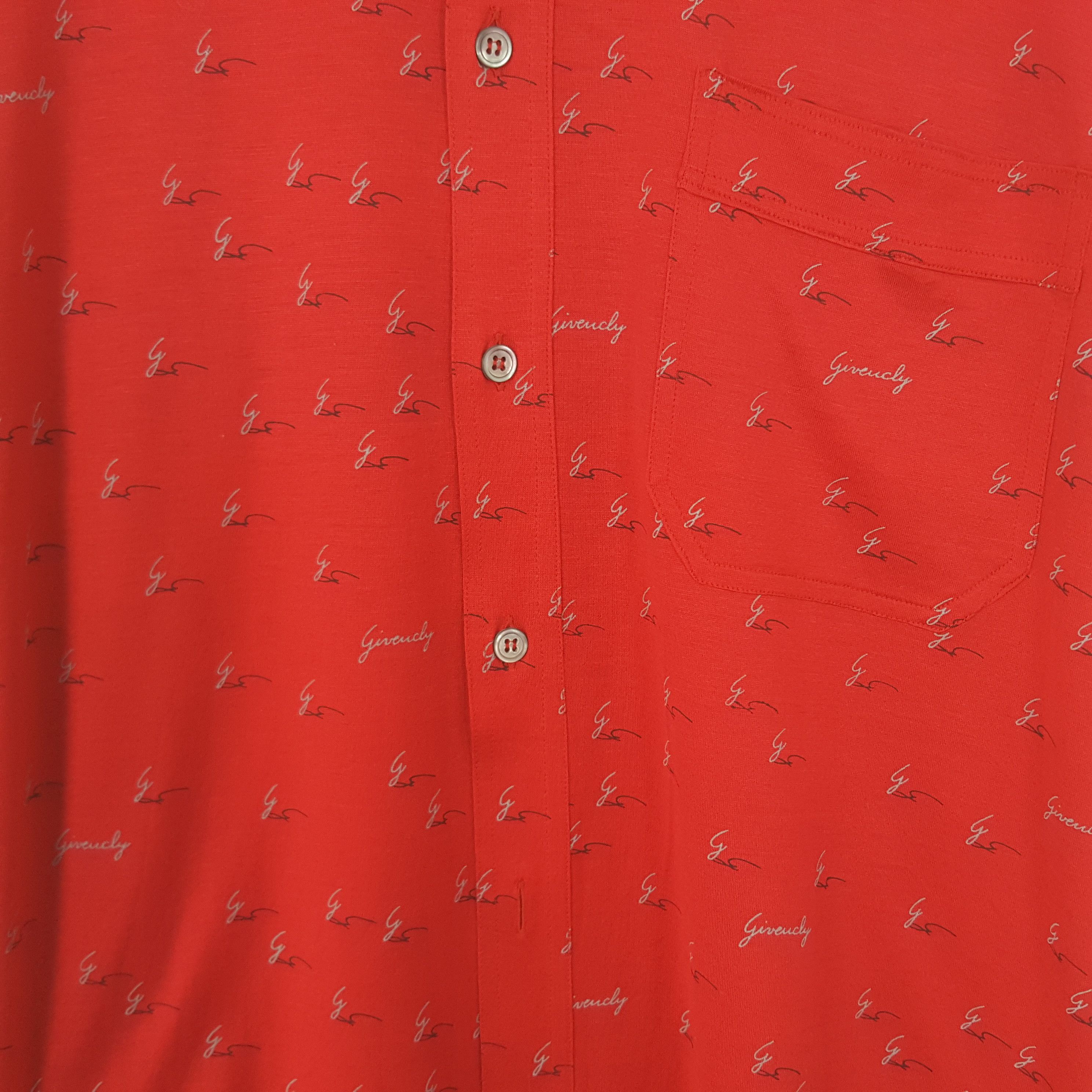 Givenchy Givenchy Embroidery Signature Monogram Button Up Shirt Size US L / EU 52-54 / 3 - 2 Thumbnail