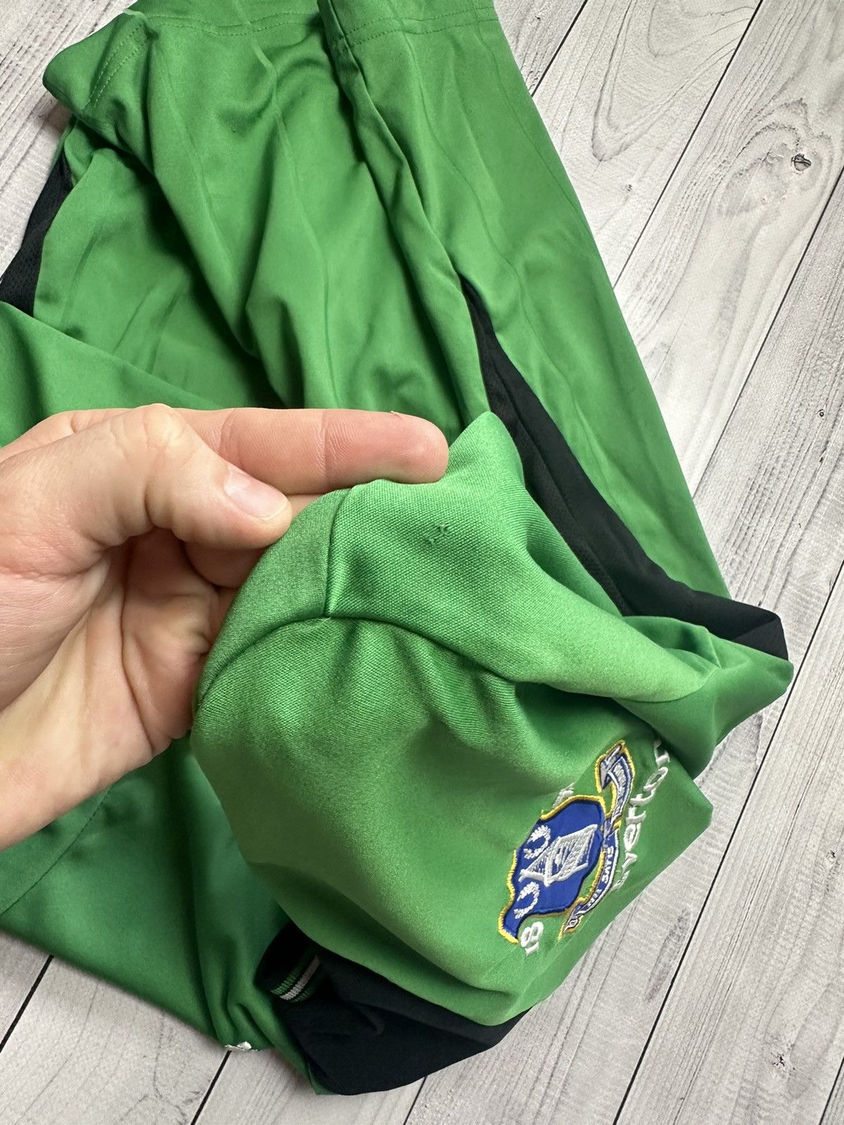 Vintage Vintage Everton Goalkeeper soccer jersey green rare size XL Size US XL / EU 56 / 4 - 8 Thumbnail