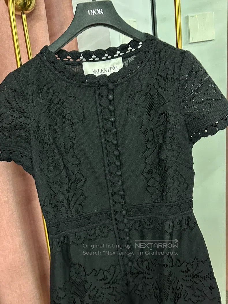 Valentino Valentino Black lace openwork flower ball ball dress Size L / US 10 / IT 46 - 2 Thumbnail