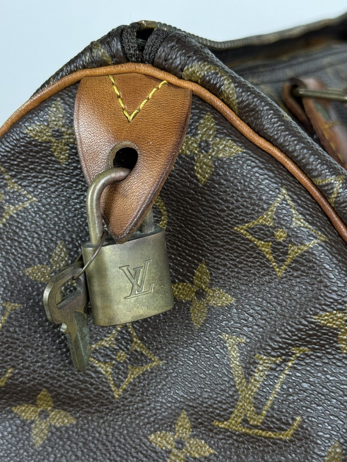Louis Vuitton Luxury handle bag Louis Vuitton Speedy 30 original item Size ONE SIZE - 8 Thumbnail