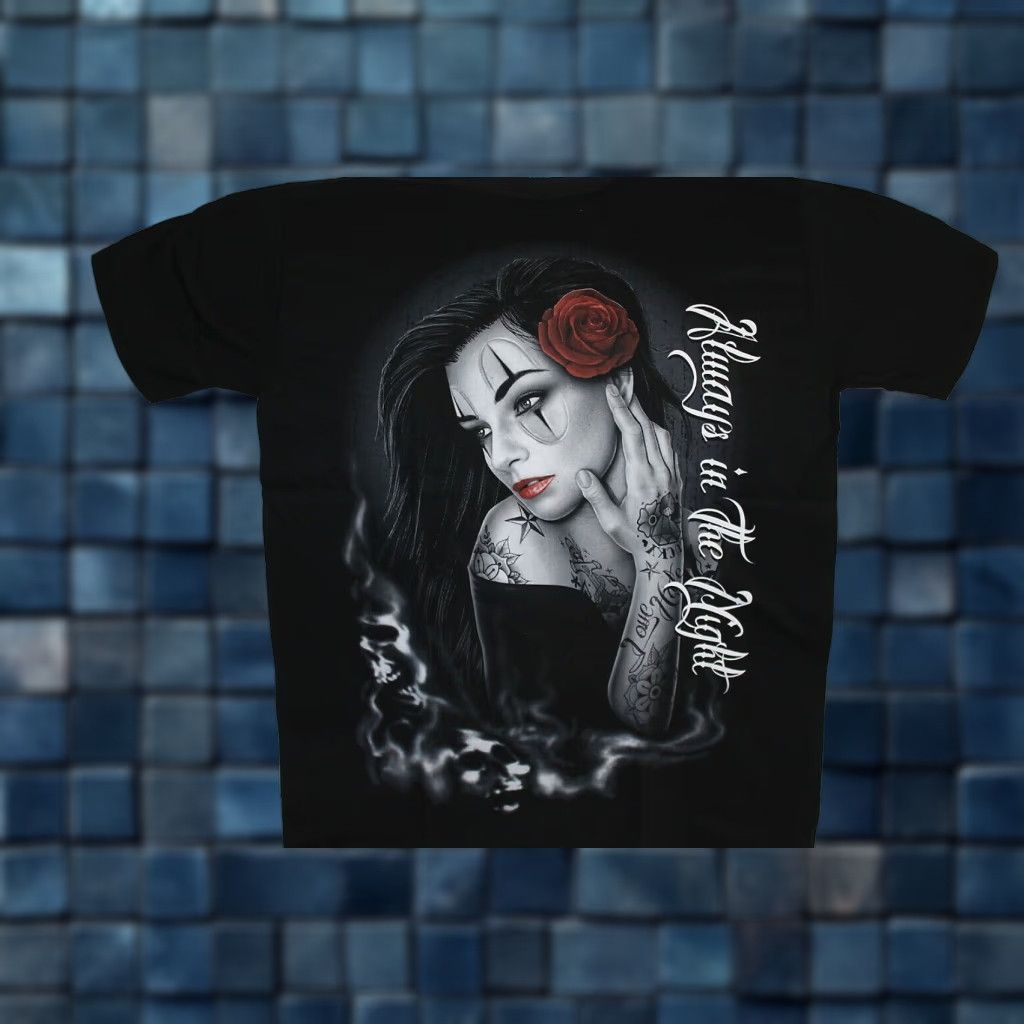 Vintage VINTAGE Unisex 100% Cotton T-Shirt Short Sleeve Black Graphic Tee Day of the Dead Woman Tattoo Flower Skull Night 2000s Size US L / EU 52-54 / 3 - 1 Thumbnail