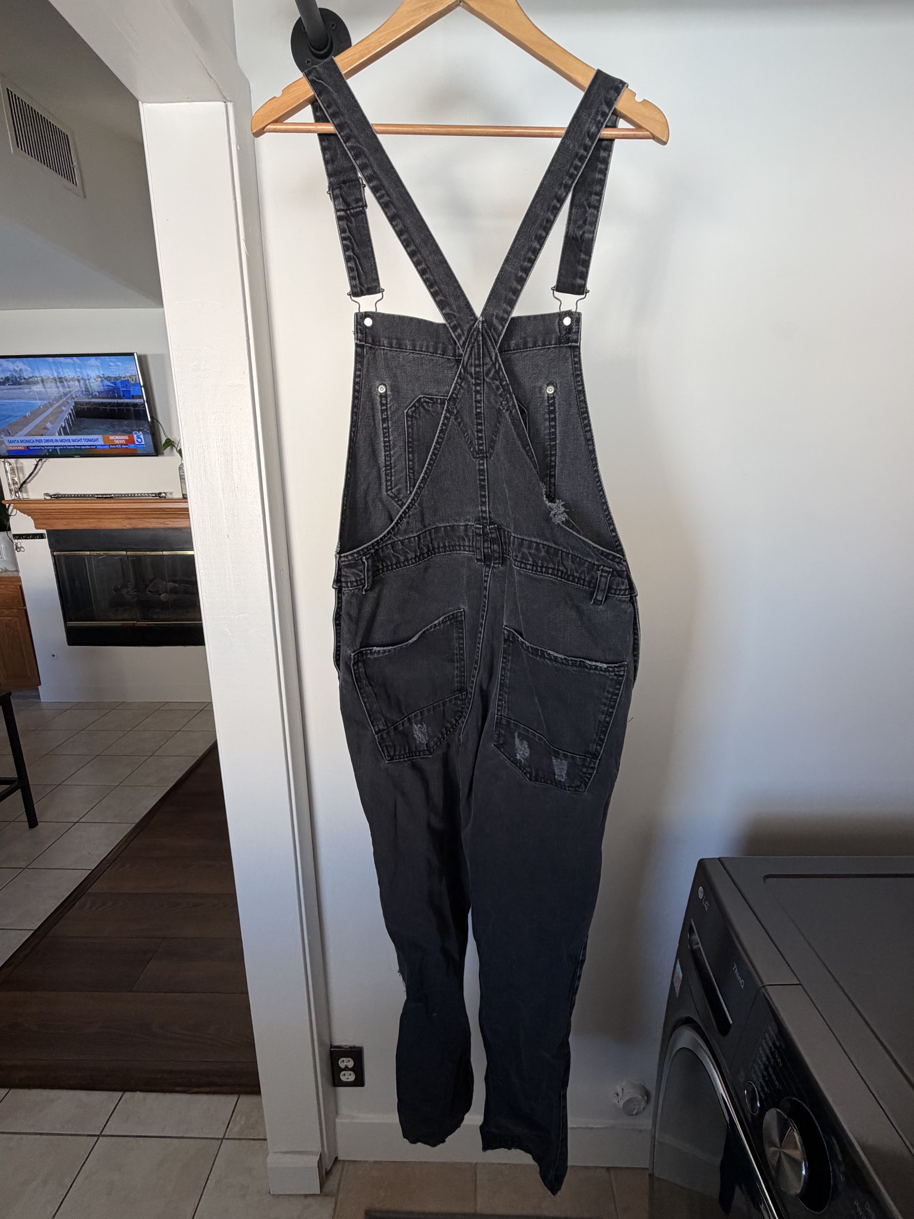 Zara Zara distressed overalls Size US 30 / EU 46 - 2 Thumbnail