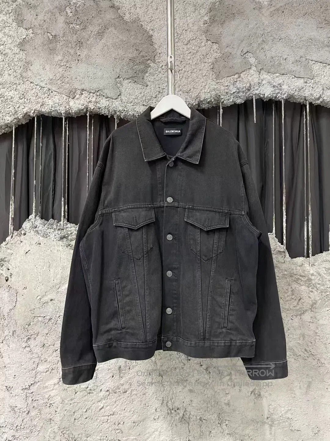 Balenciaga Balenciaga Logo Denim Jacket. Size US S / EU 44-46 / 1 - 1 Thumbnail