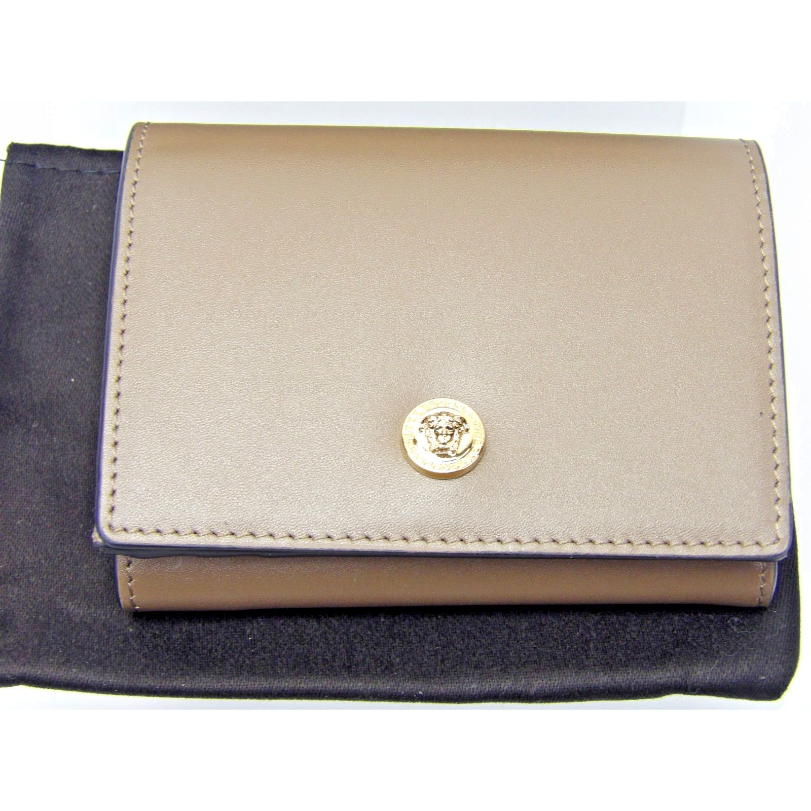 Versace VERSACE GREEN LEATHER GOLD MEDUSA LOGO TRIFOLD WALLET Size ONE SIZE - 4 Thumbnail