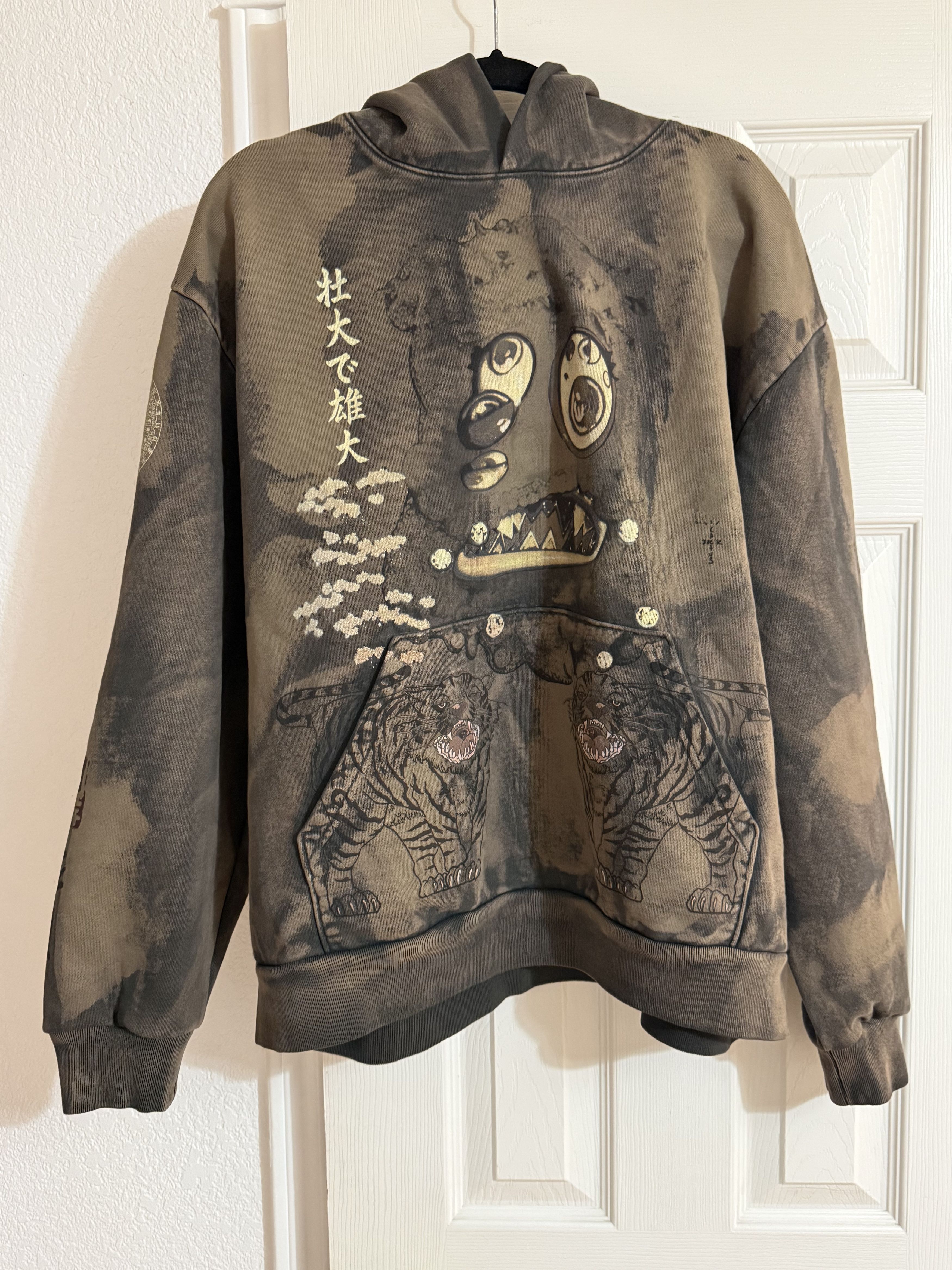 Travis Scott Travis Scott x Takashi Murakami Hollow Hoodie Size US XL / EU 56 / 4 - 1 Thumbnail