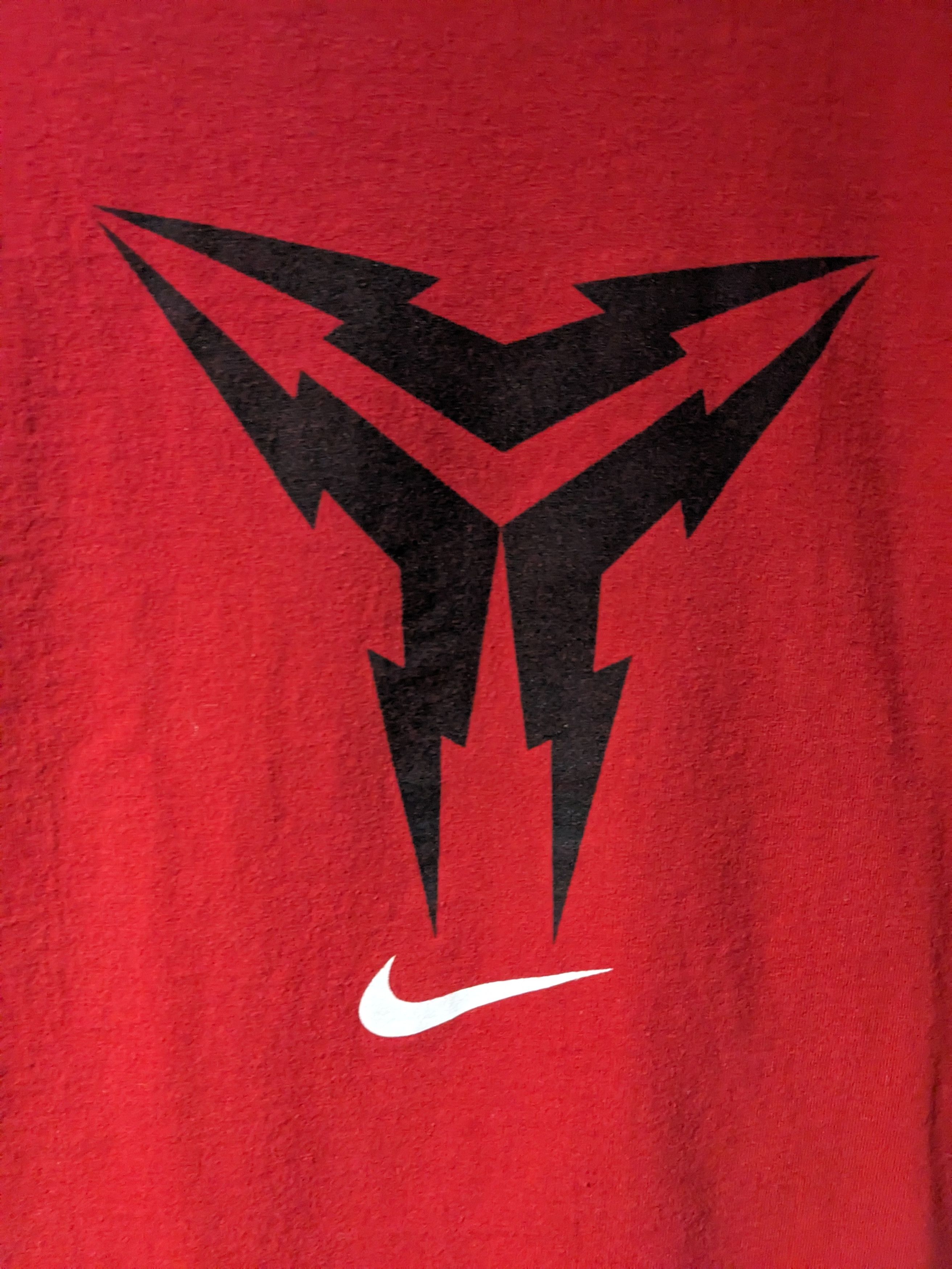 Nike × Vintage Vintage Y2K Kobe Nike Center Swoosh Red X-Large T-Shirt Size US XL / EU 56 / 4 - 2 Thumbnail
