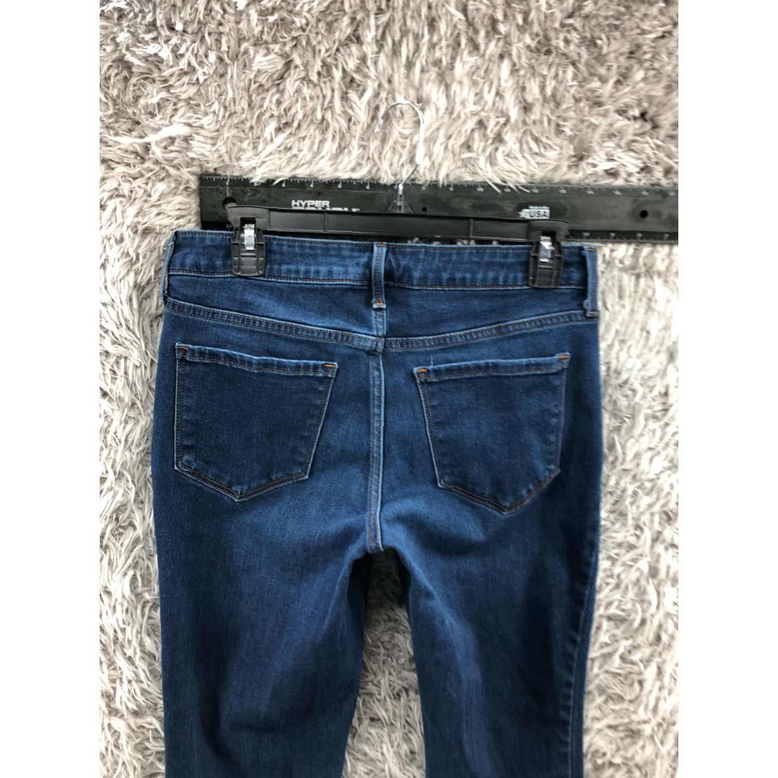 Old Navy Old Navy Jeans Skinny Womens Size 8 Short Blue Wash Denim 5-Pocket Regular Rise Medium Color Blue Slim/Regular Fit Mens Womens Boys Girls Size 30" / US 8 / IT 44 - 6 Thumbnail