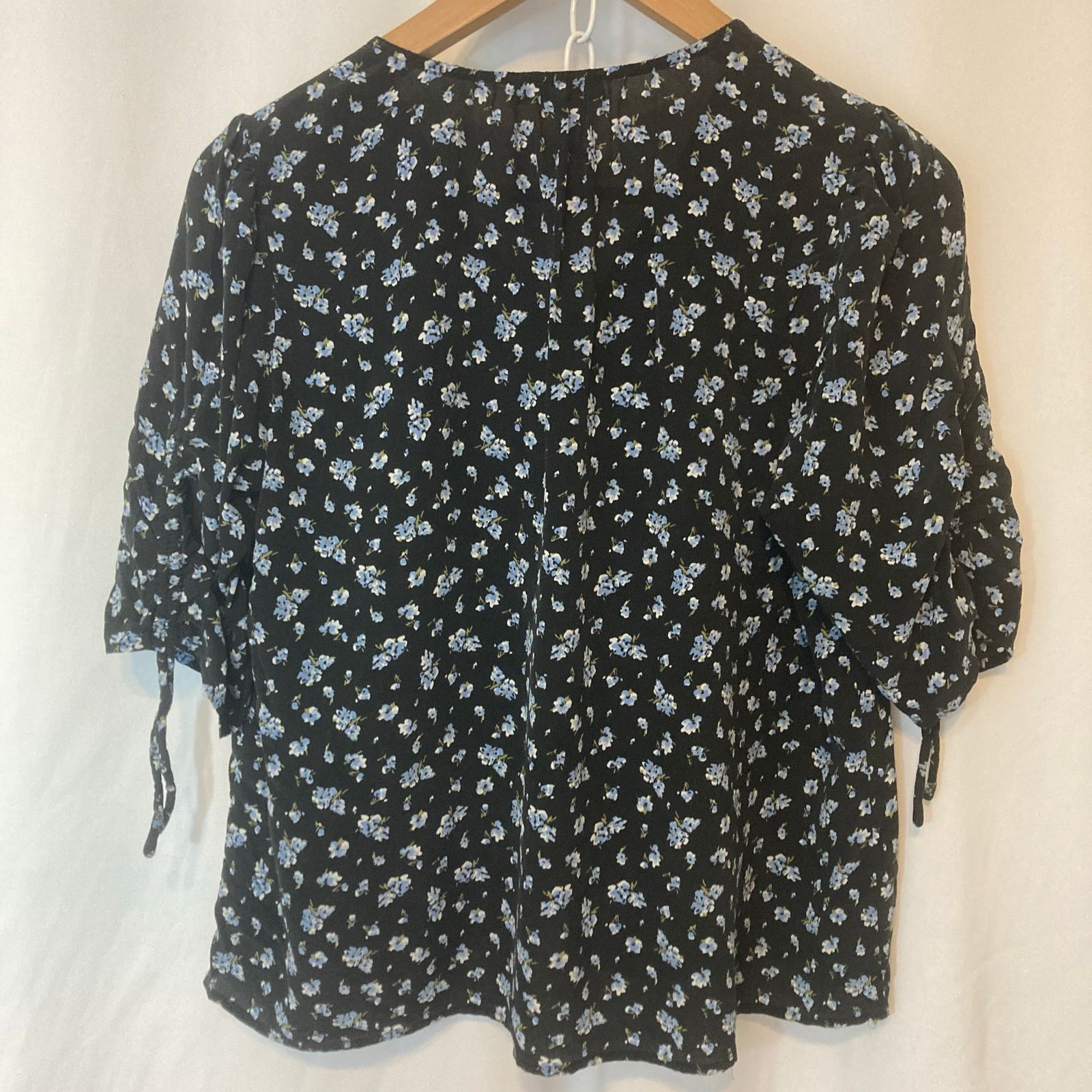 Madewell Madewell Blue Prairie Floral Gathered Tie V-Neck Blouse Top Size M / US 6-8 / IT 42-44 - 8 Thumbnail