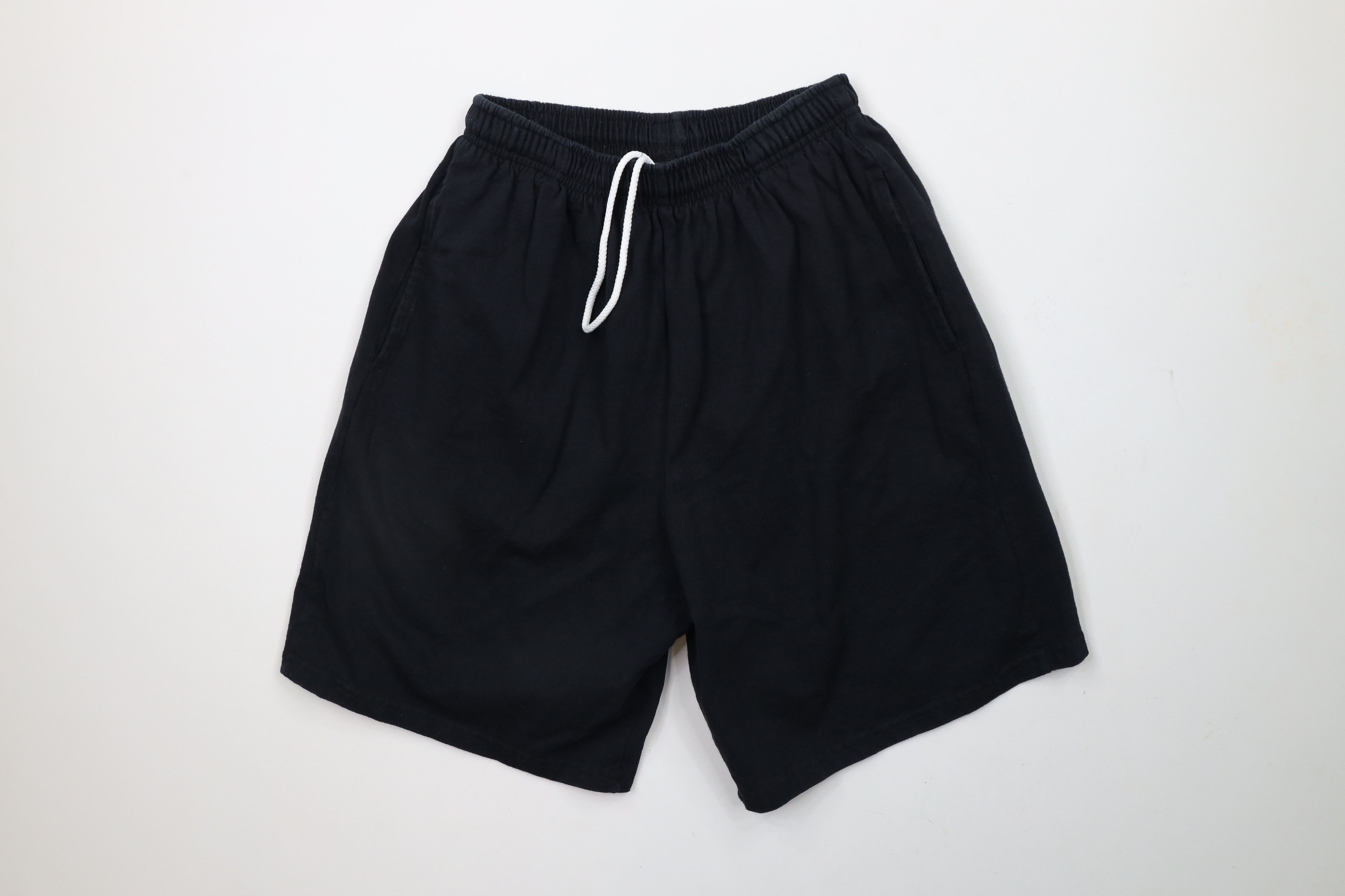 Vintage Vintage 90s Streetwear Above Knee Cotton Dad Shorts Black Size US 30 / EU 46 - 1 Thumbnail