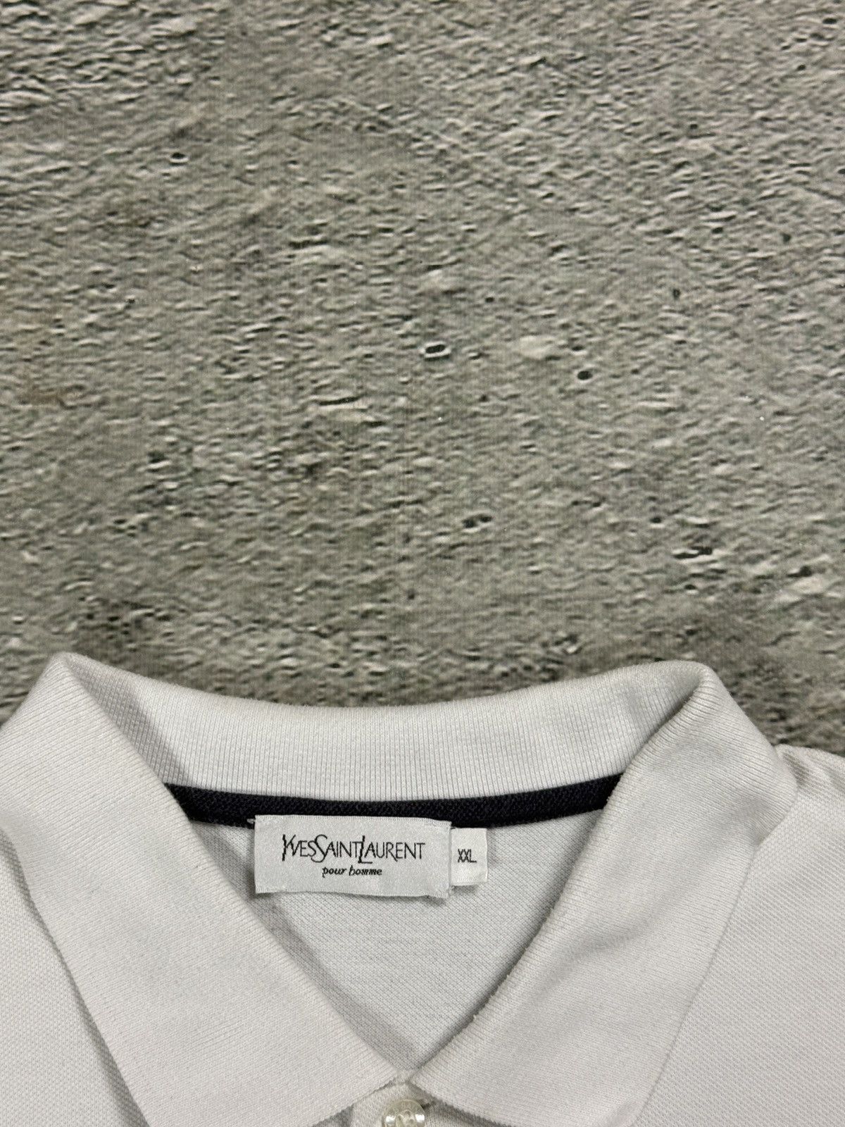 Yves Saint Laurent Yves Saint Laurent polo big logo T-shirt YSL white Size US XXL / EU 58 / 5 - 3 Thumbnail