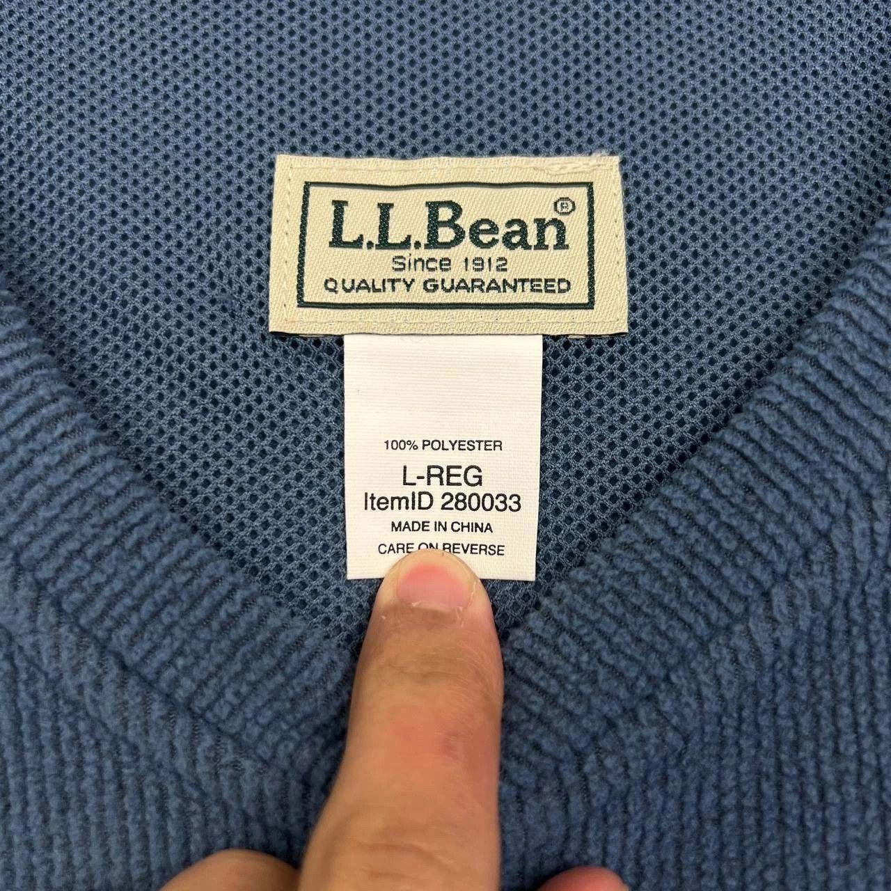 L.L. Bean L.L. Bean Sweatshirt Fleece Pullover V Neck Long Sleeve L Size US L / EU 52-54 / 3 - 3 Thumbnail