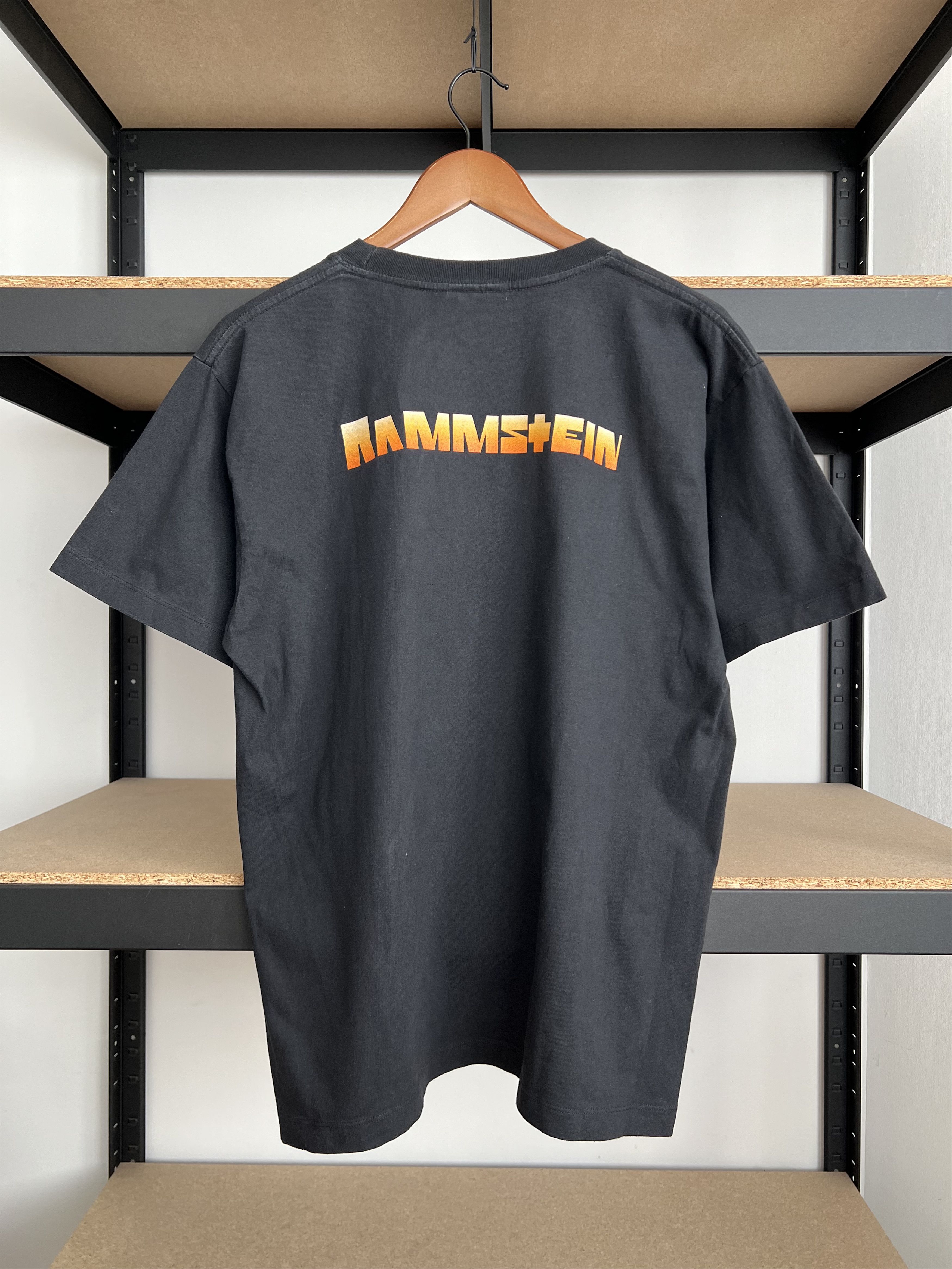 Band Tees Vintage 90s Rammstein Sehnsucht Black T-shirt Size US L / EU 52-54 / 3 - 4 Thumbnail