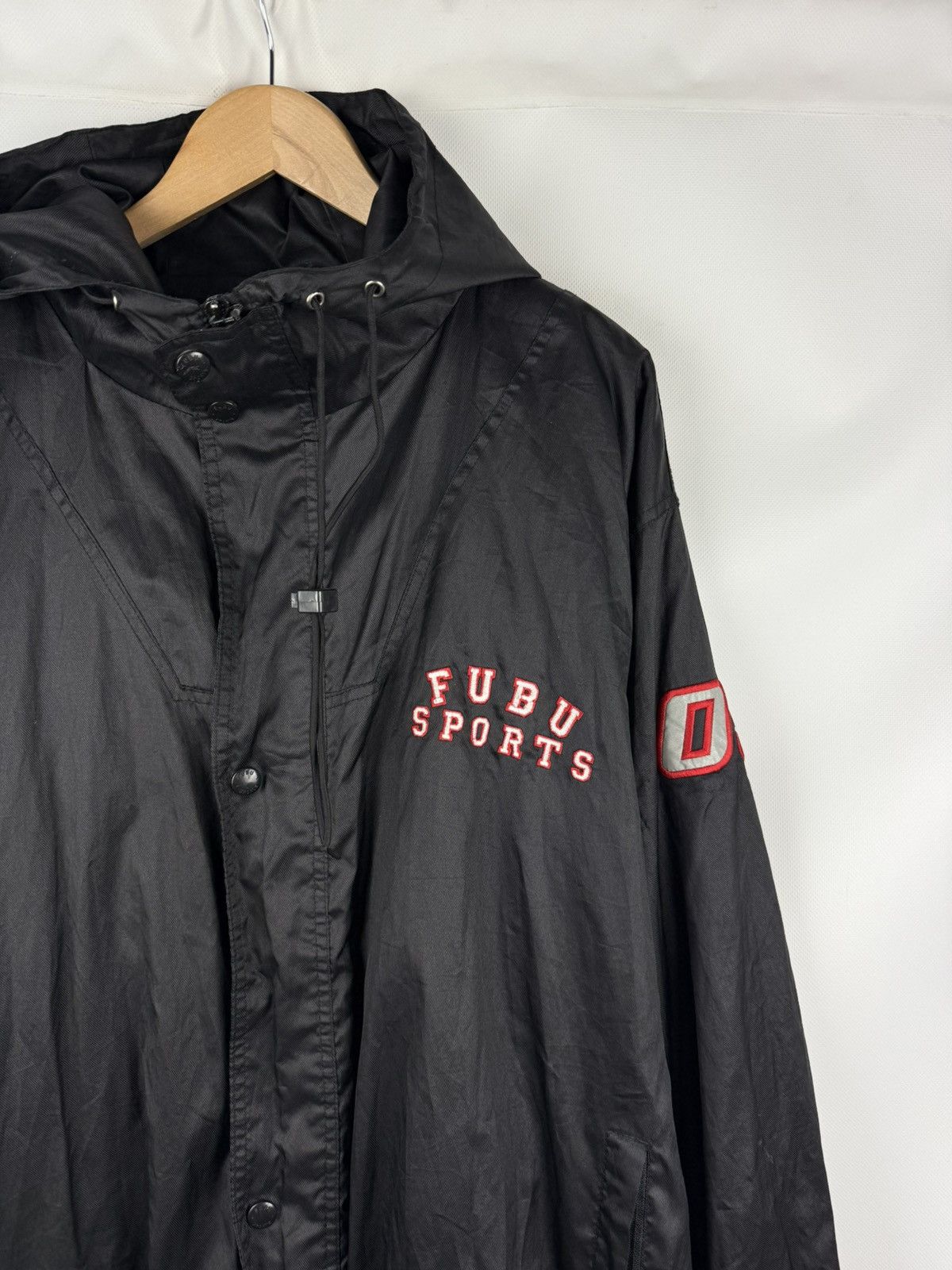 Fubu Fubu Sports Vintage Rap Big Logo Hooded Windbreaker Jacket Size US XXL / EU 58 / 5 - 2 Thumbnail