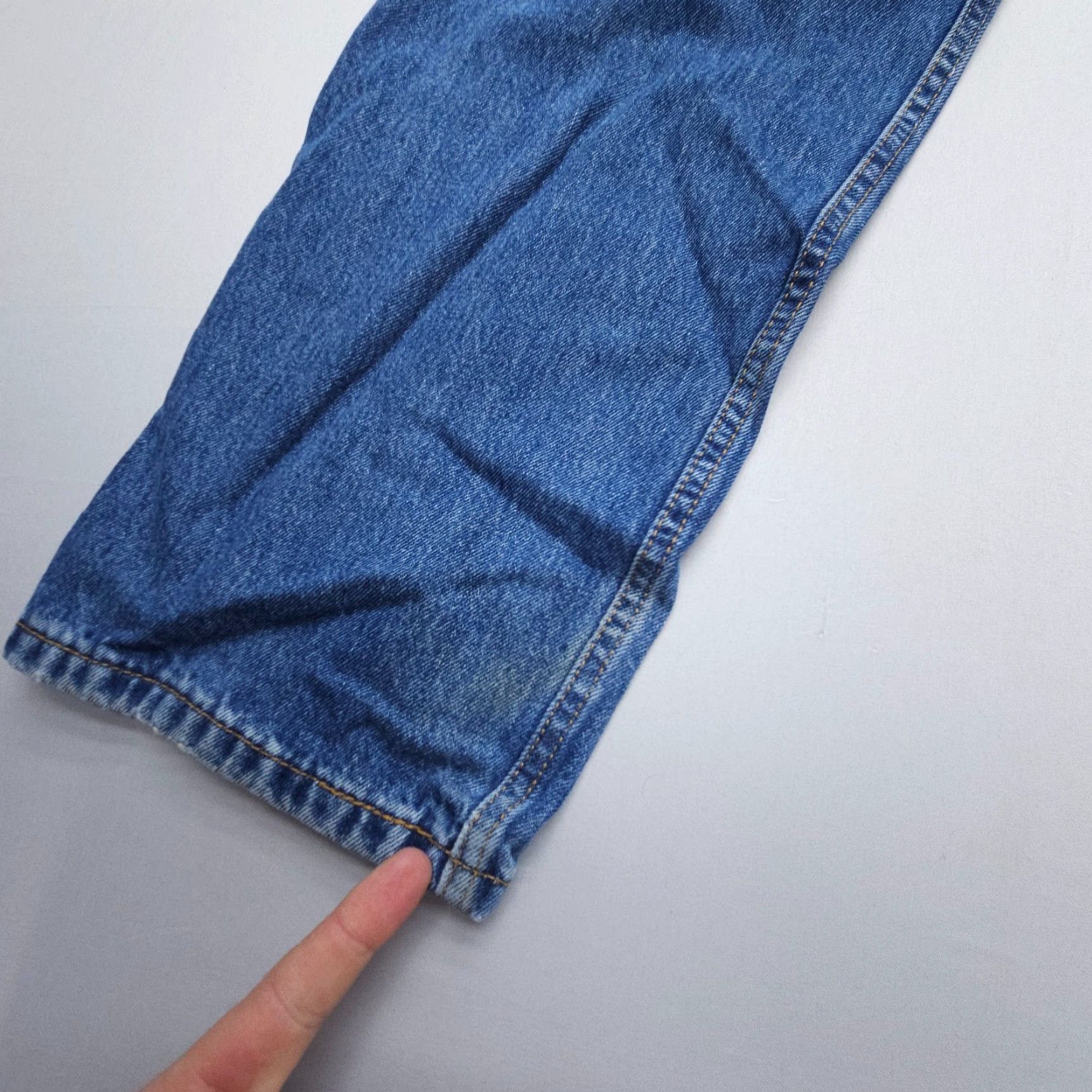 Levi's Levi's 550 Jeans Mens 34x34 Blue Denim Relaxed Tapered 5-Pocket Zip Regular Waist Medium Wash Vintage: No? Size US 34 / EU 50 - 5 Thumbnail