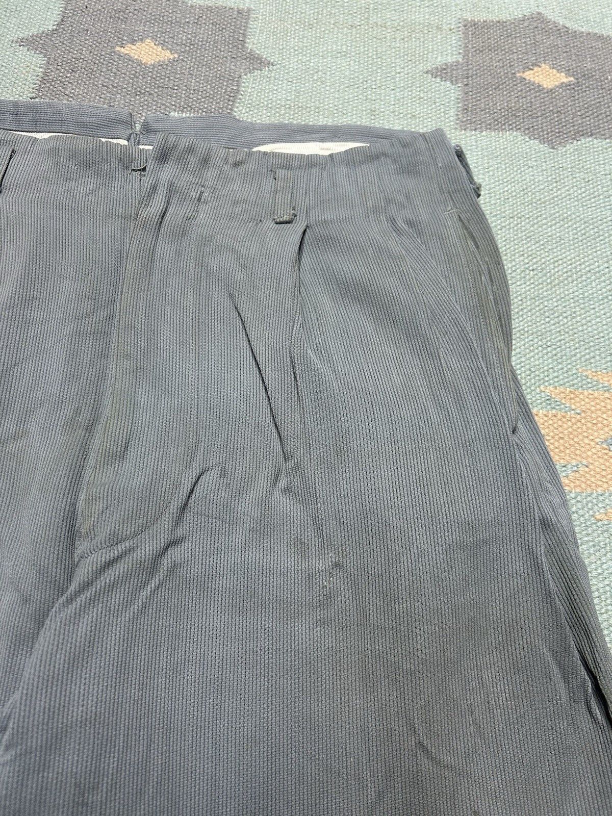 Vintage Vintage 40s rayon drop loop pants pleated slacks pique 31x29 Size US 31 - 7 Thumbnail