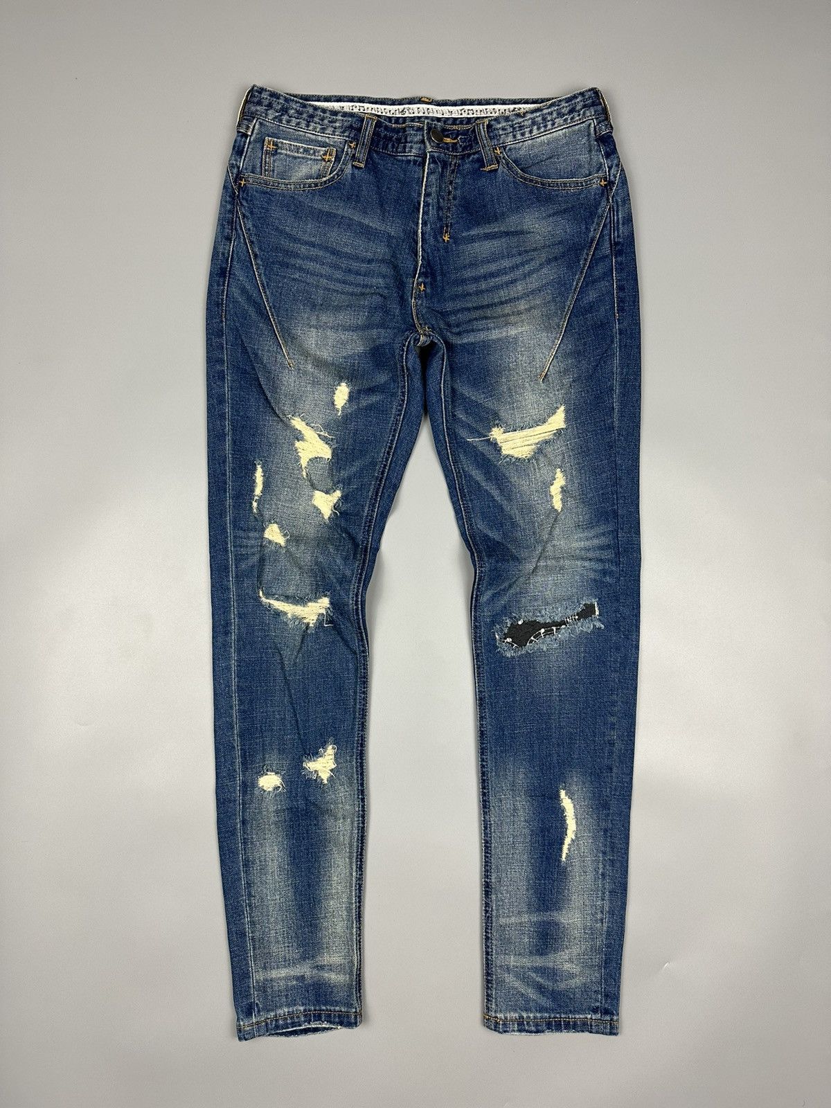 Number (N)ine Distressed Number Nine Denim Size US 30 / EU 46 - 1 Thumbnail