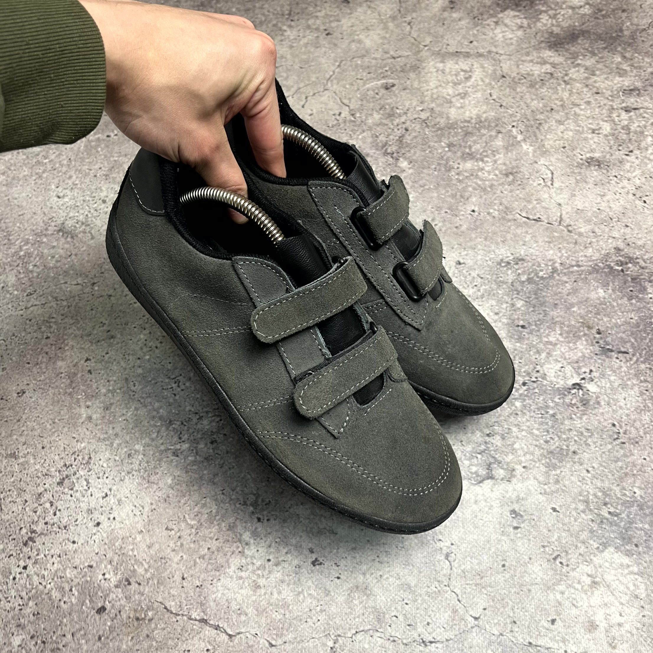 Vintage Vintage Suede Double Strap Gray/Black Sneakers Size EU 42 Size US 9 / EU 42 - 2 Thumbnail