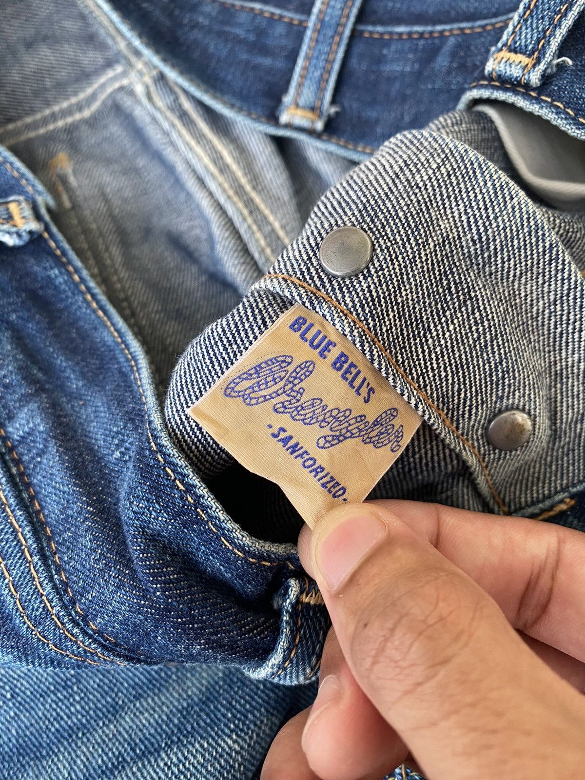 Wrangler WRANGLER BLUE BELL BOTTOM SANFORIZED DISTRESSED DENIM JEANS Size US 29 - 6 Thumbnail