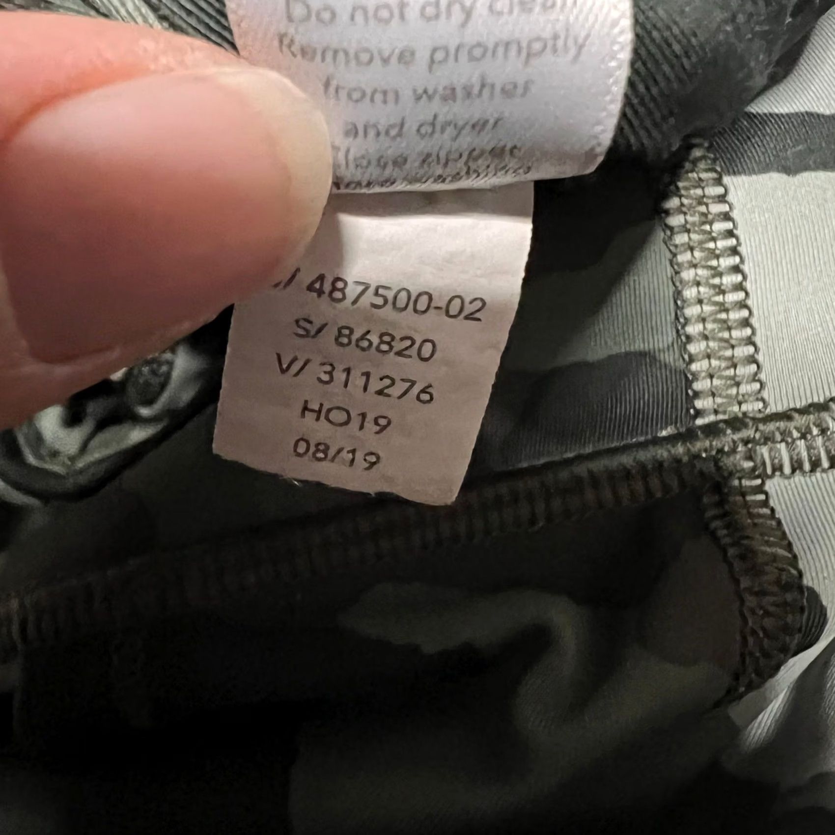 Athleta Athleta Leggings Womens Large Lightning 7/8 Tight Green Pocket Pants Size 36" / US 14 / IT 50 - 7 Thumbnail