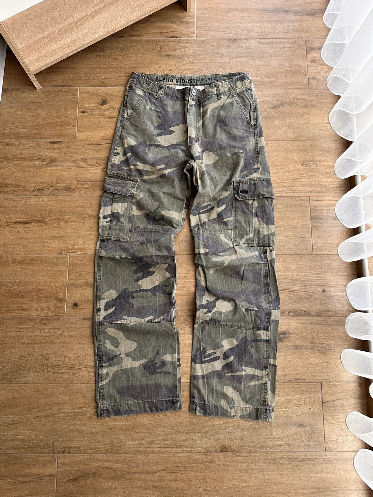 image of Vintage Alpha Industries Military Cargo Heavyweight Pants in Camo, Men's (Size 33)