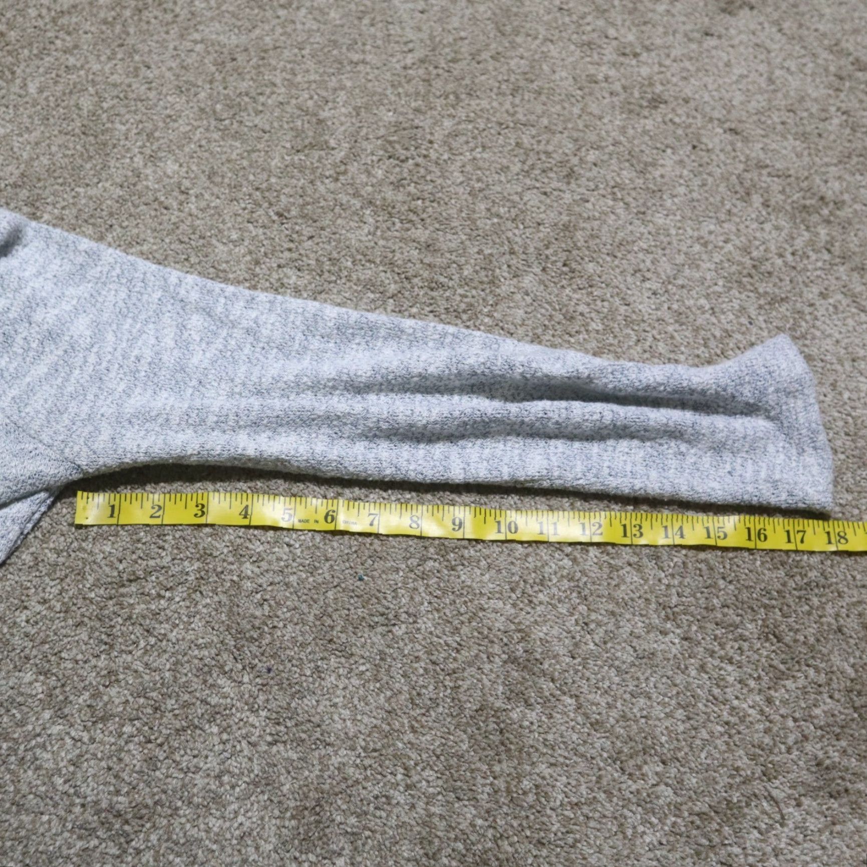 Wrangler VINTAGE Wrangler Sweater V-Neck Gray Adult XL Womens Size XL / US 12-14 / IT 48-50 - 6 Thumbnail