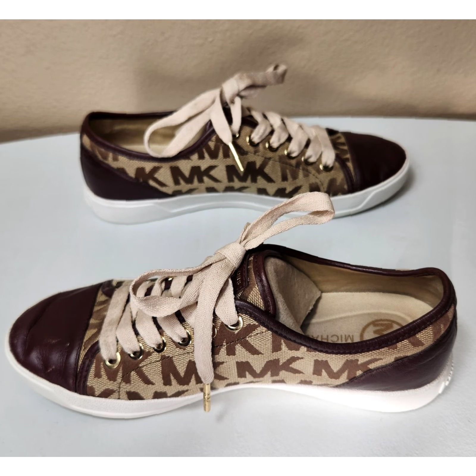 Michael Kors Michael Kors Womens MK Monogram City Leather/Textile Sneakers Size 7 Brown Tan City Designer Sneakers Size US 7 / IT 37 - 7 Thumbnail