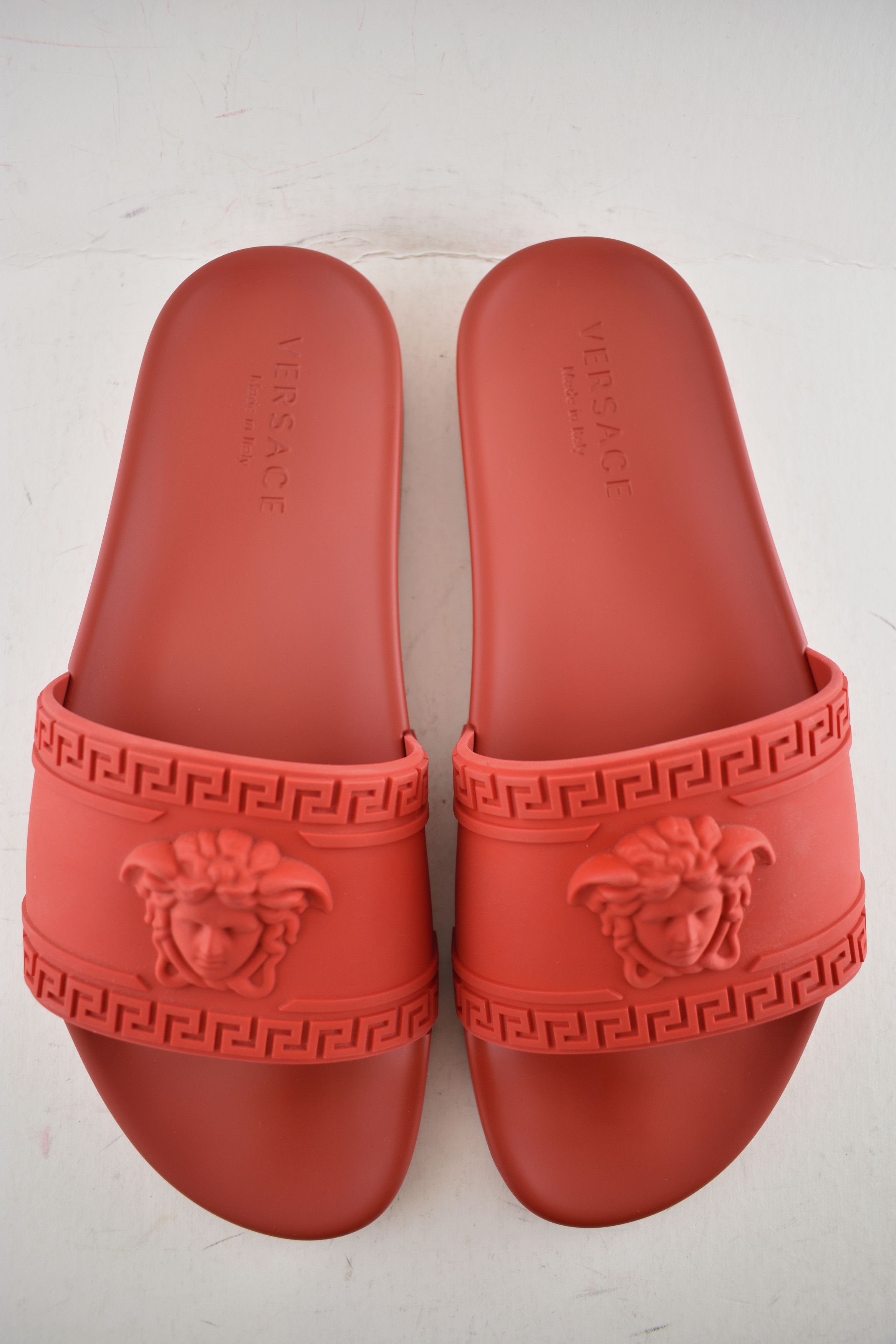 Versace Medusa Rubber Logo Slide Pool Sandal Flip Flop Flat 44 11 Size US 11 / EU 44 - 10 Thumbnail