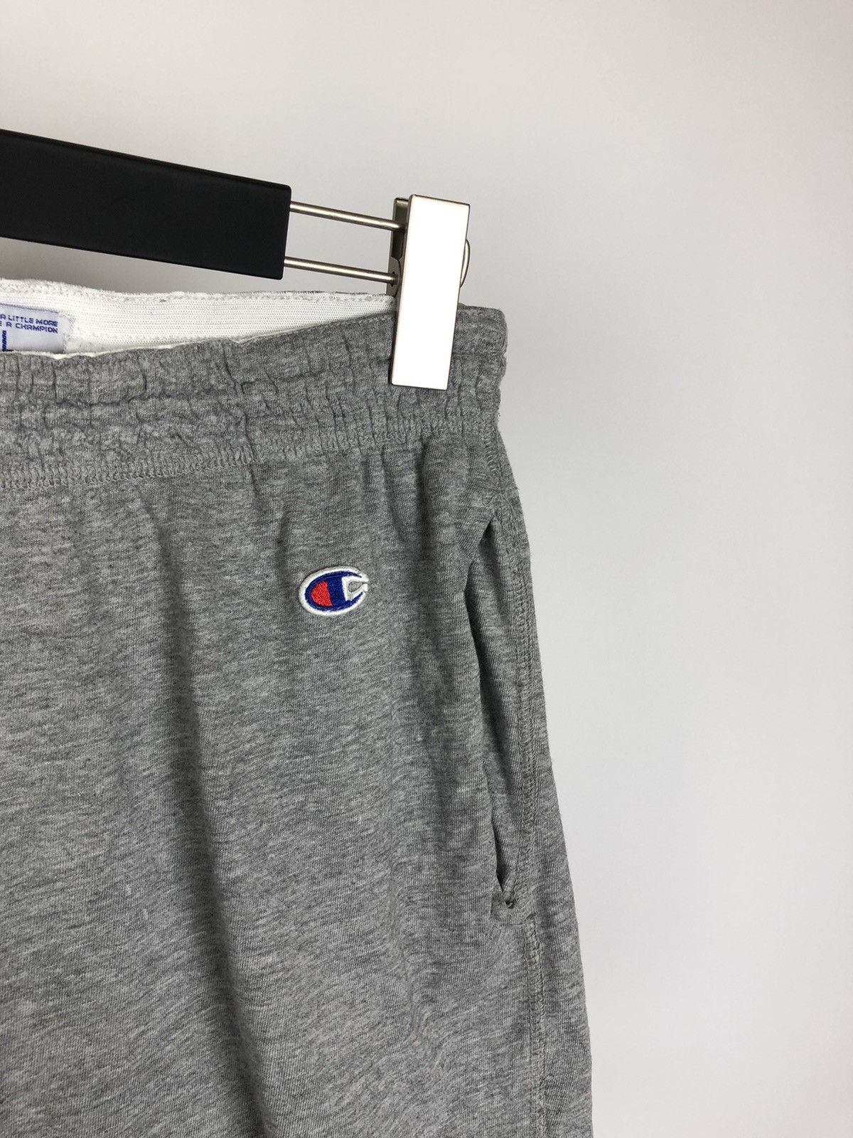 Champion Champion Shorts Small Logo Champ Gray size L Size US 33 - 2 Thumbnail
